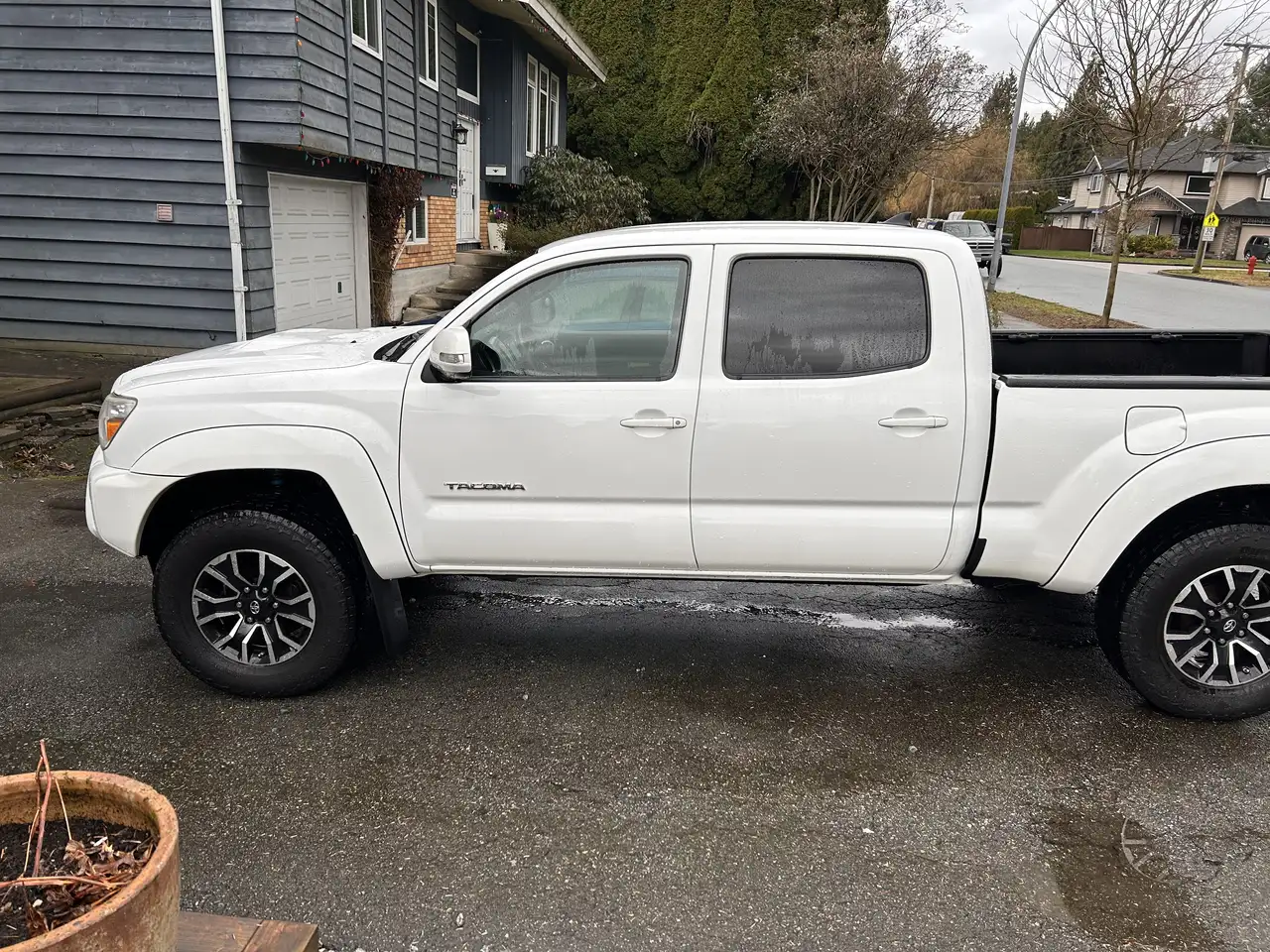 Toyota Tacoma снимка Toyota Tacoma