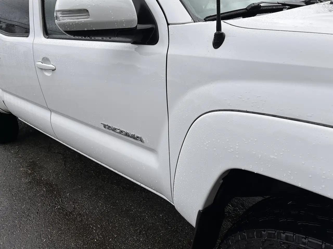 Toyota Tacoma снимка Toyota Tacoma