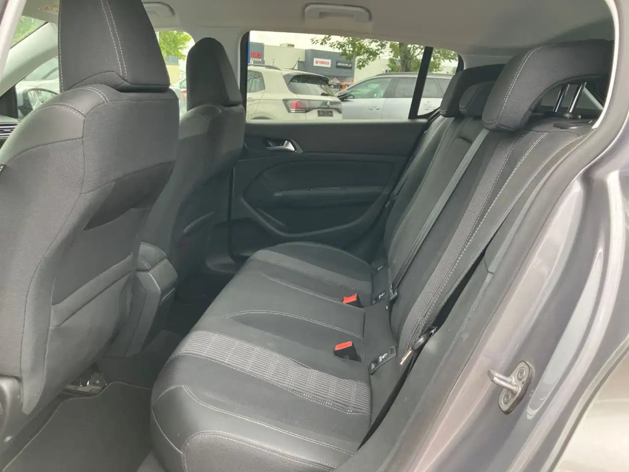 Peugeot 308 308 — photo 13