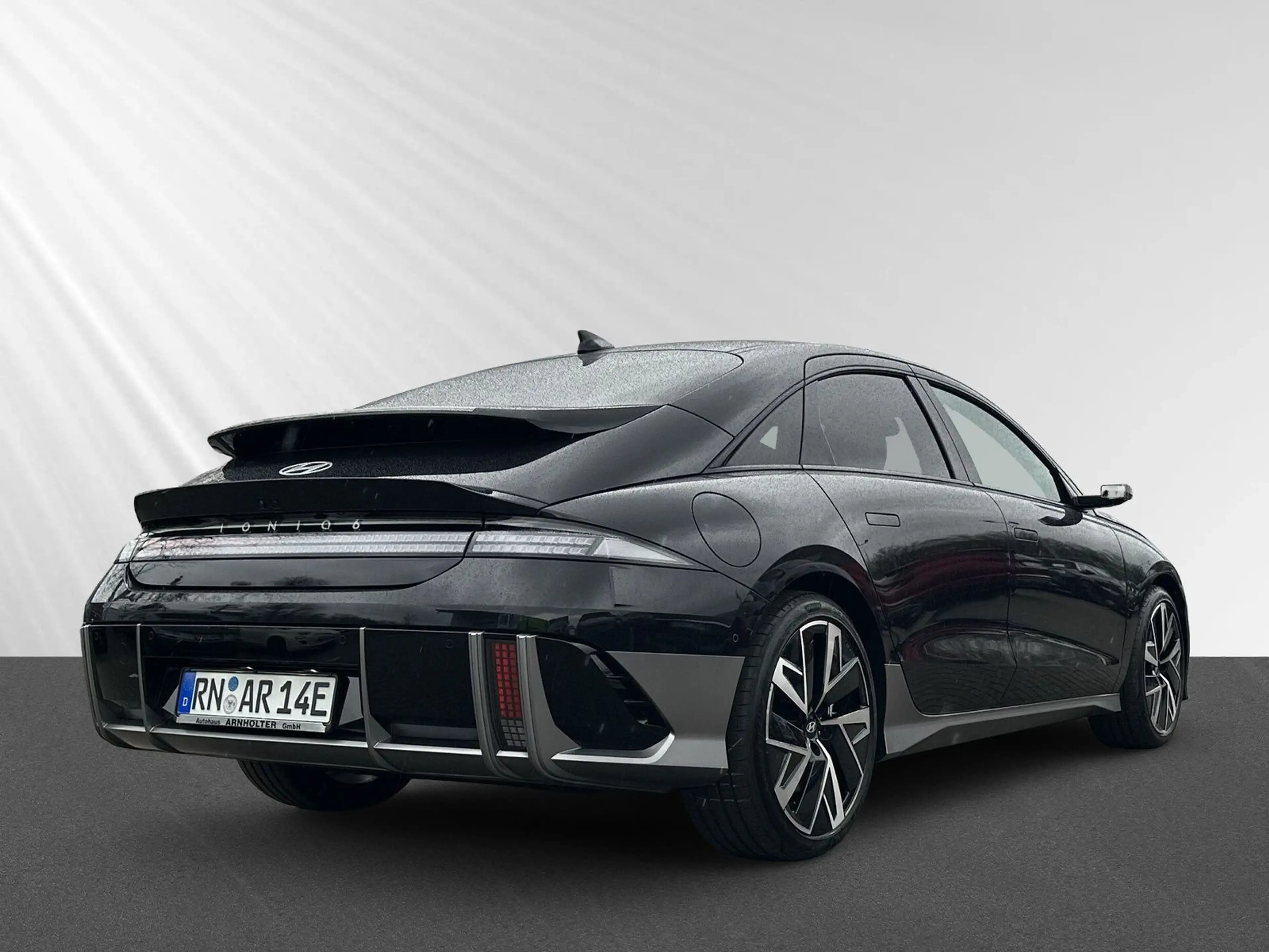 Hyundai IONIQ 6 77,4kWH 2WD UNIQ +SCHIEBED+D.SPIEGEL+20" — photo 3