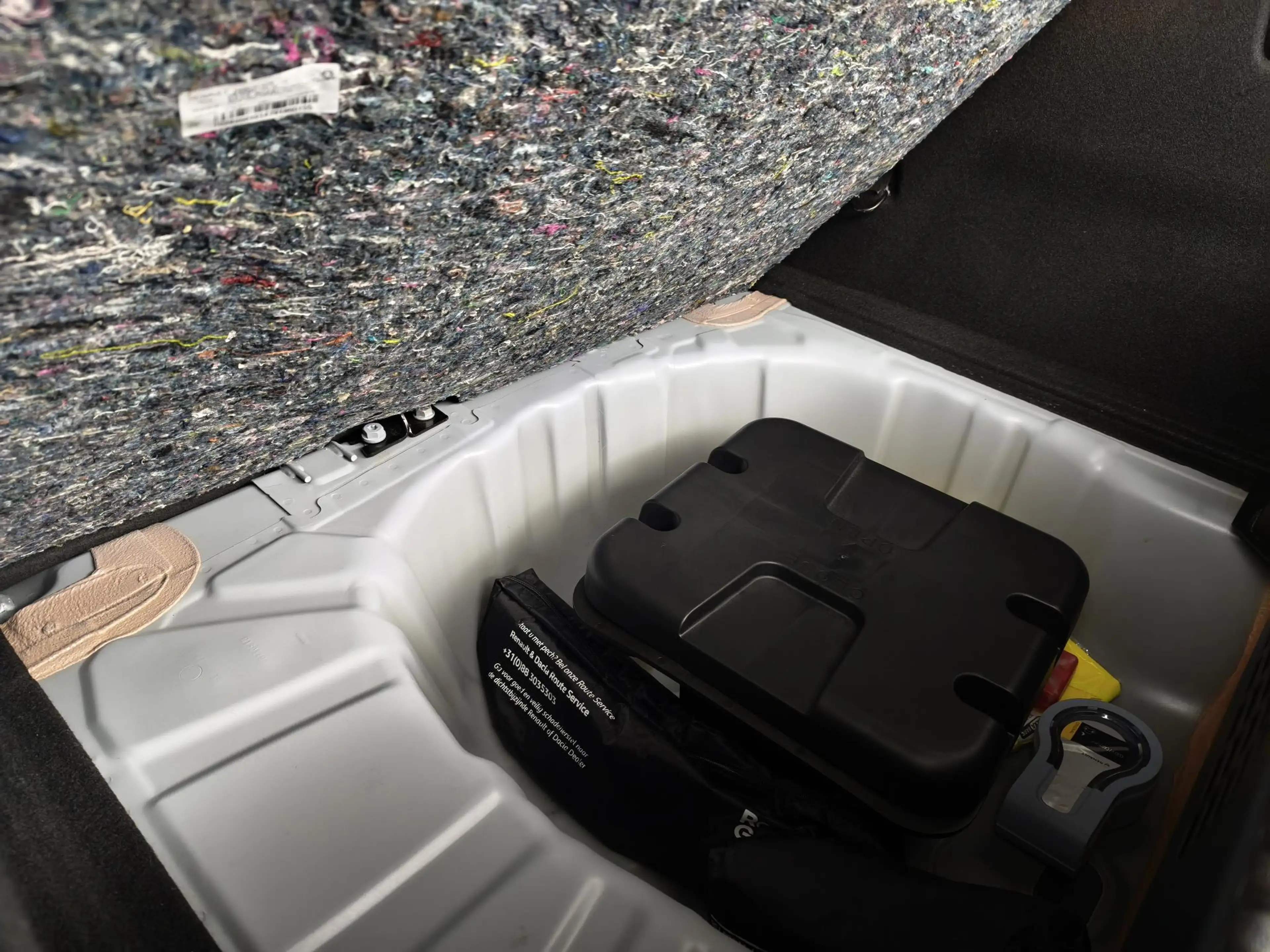 Renault Clio 1.0 TCe 90 GPF techno | Pack City | All-Season Ban — photo 14