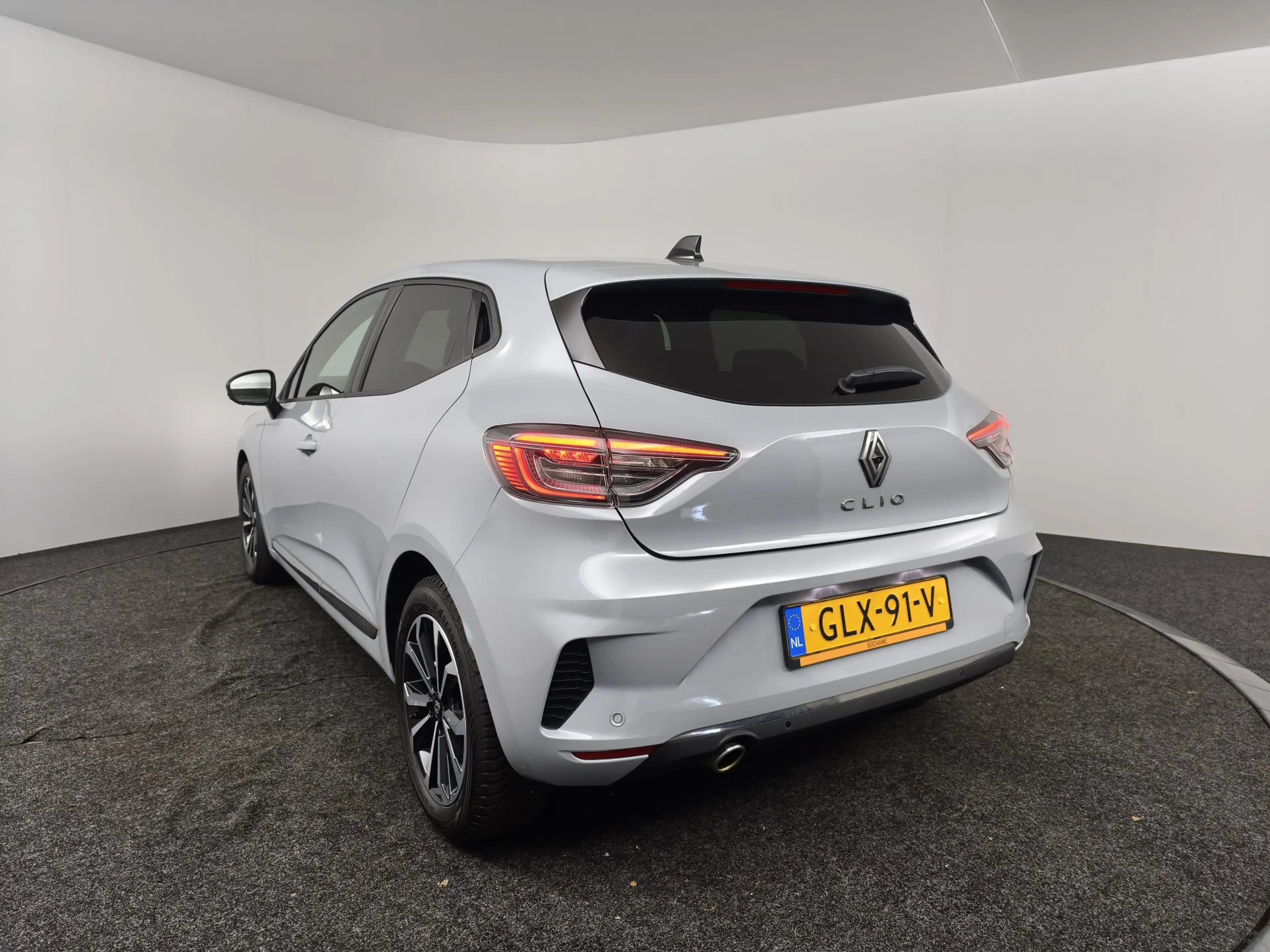Renault Clio 1.0 TCe 90 GPF techno | Pack City | All-Season Ban — photo 13