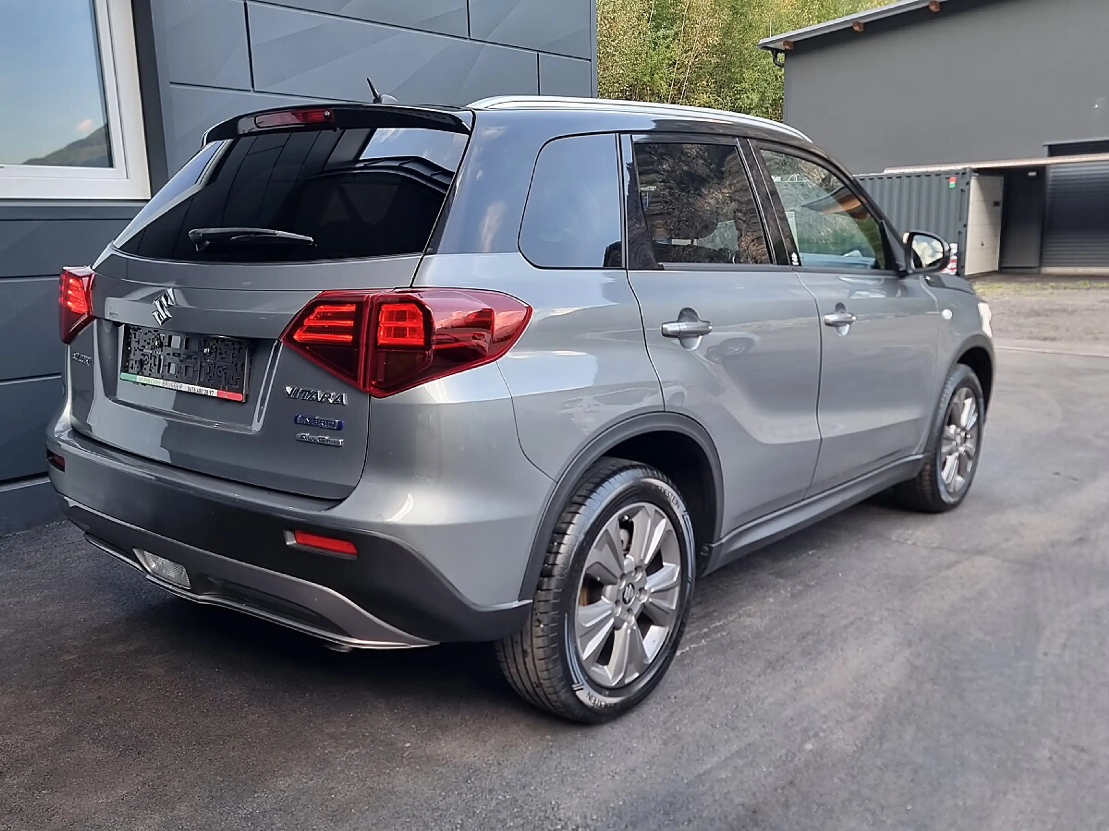 Suzuki Vitara 1.4 DITC HYBRID Flash Allgrip (Euro 6d) — photo 3