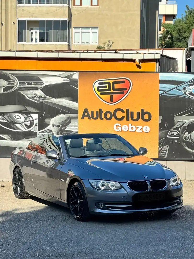 BMW 320 BMW 320d LCl e93 Cabrio 3er Silber - 1