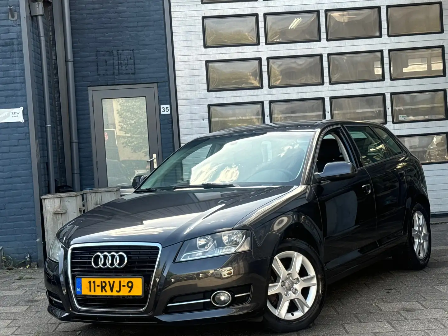 Audi A3 Sportback 1.4 TFSI Attraction Pro Line | Clima | C Gris - 1