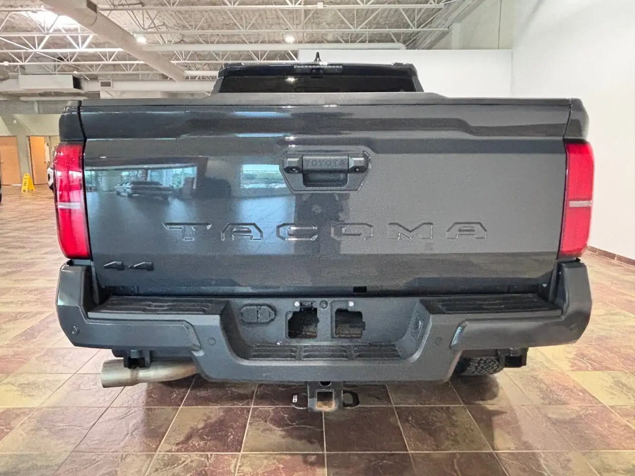 Toyota Tacoma снимка Toyota Tacoma