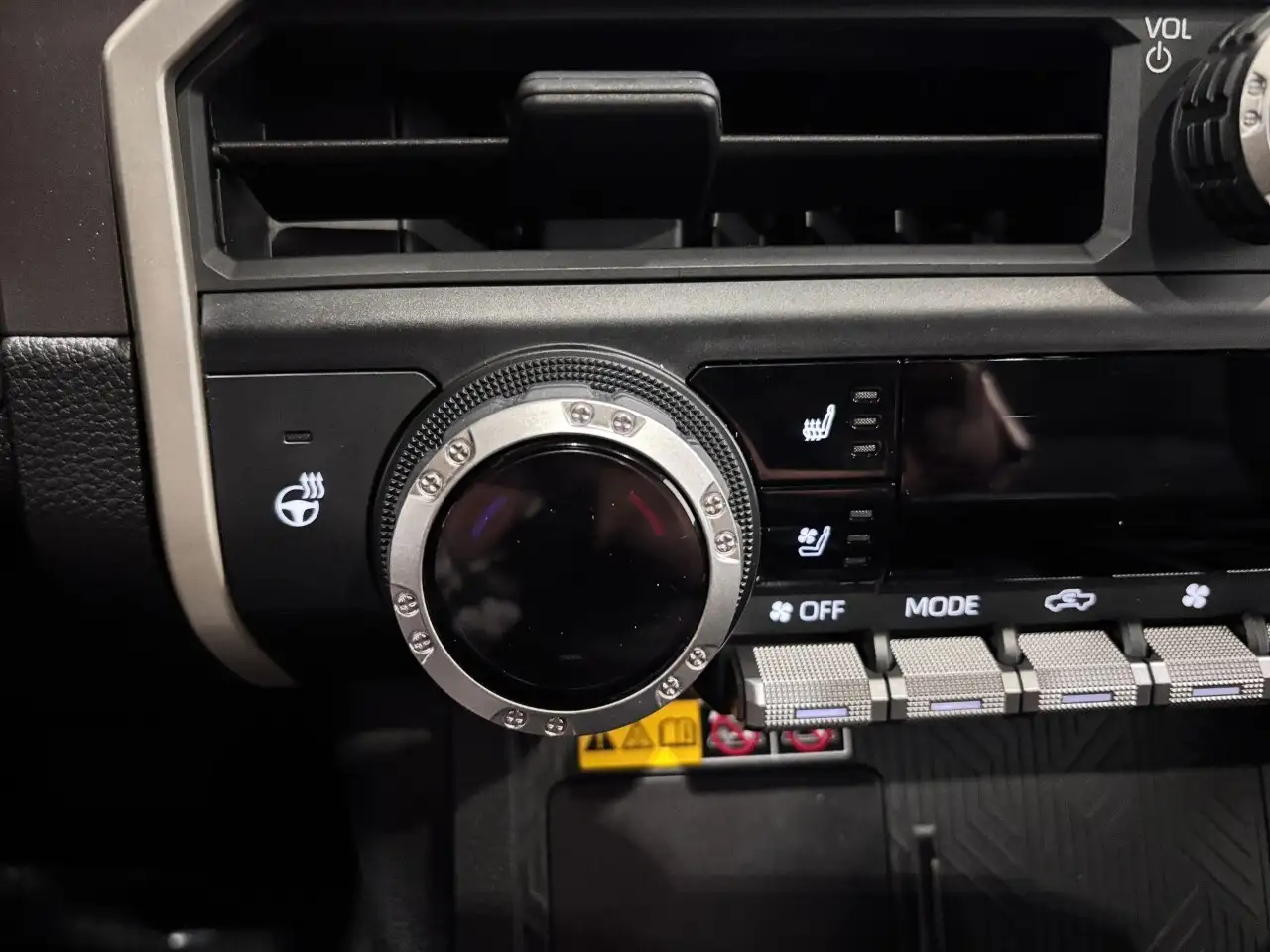 Toyota Tacoma снимка Toyota Tacoma