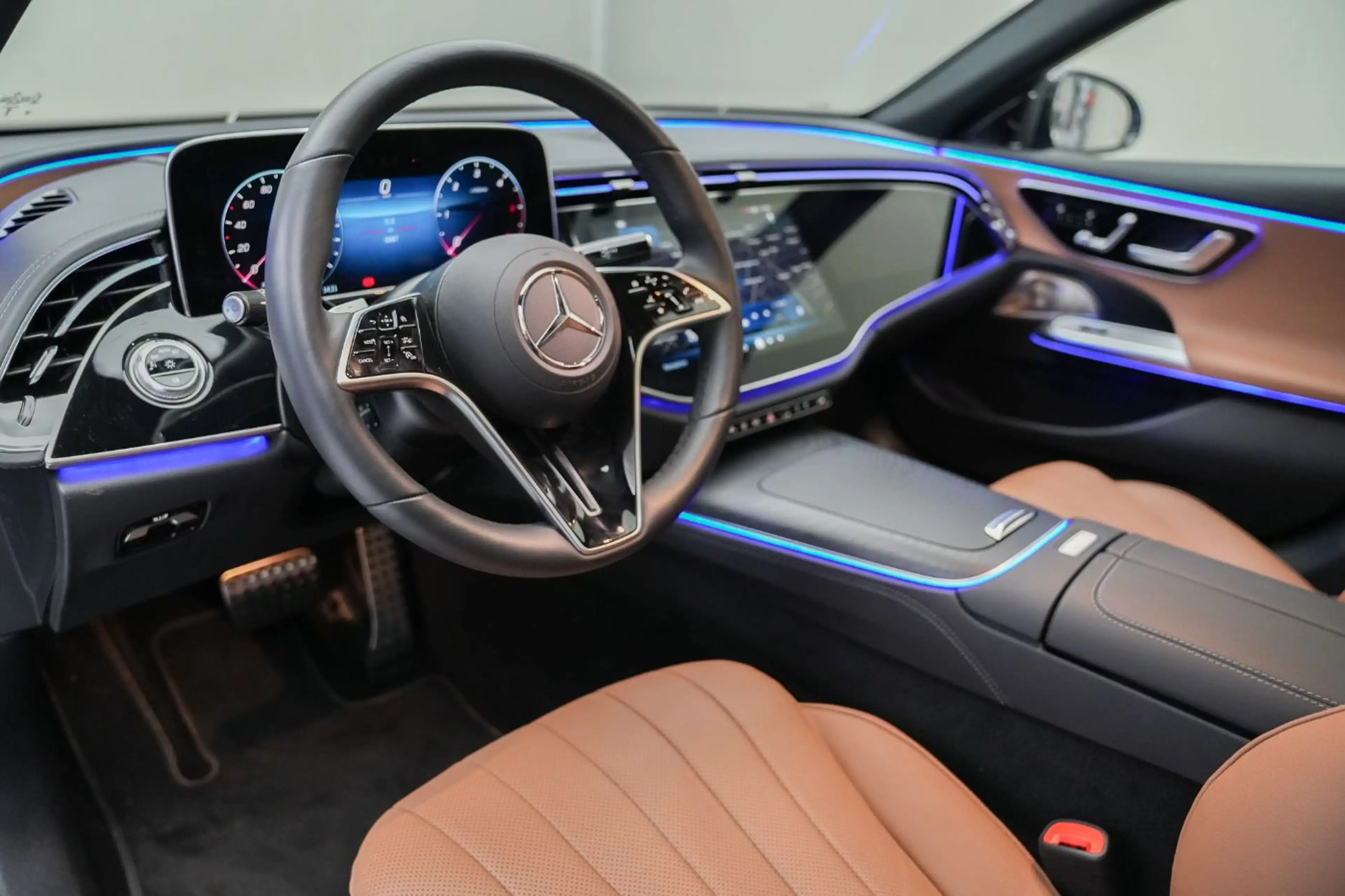 Mercedes-Benz E 450 d 4MATIC T-Modell All-Terrain W-Paket Leder — photo 6