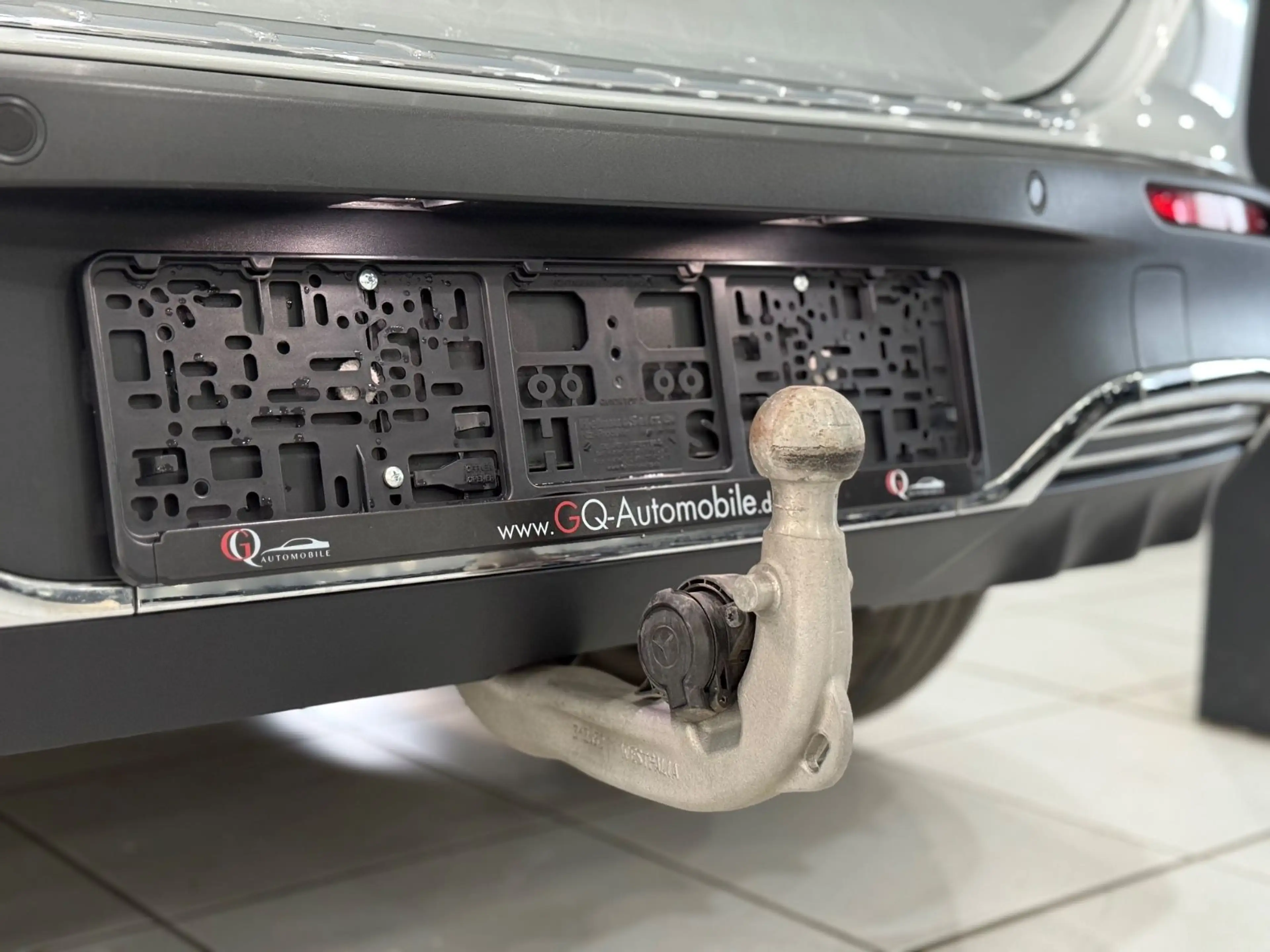Mercedes-Benz EQA 250*AMG-LINE*PANO*MEMORY*360*AHK*KEYLESS*LED — photo 15