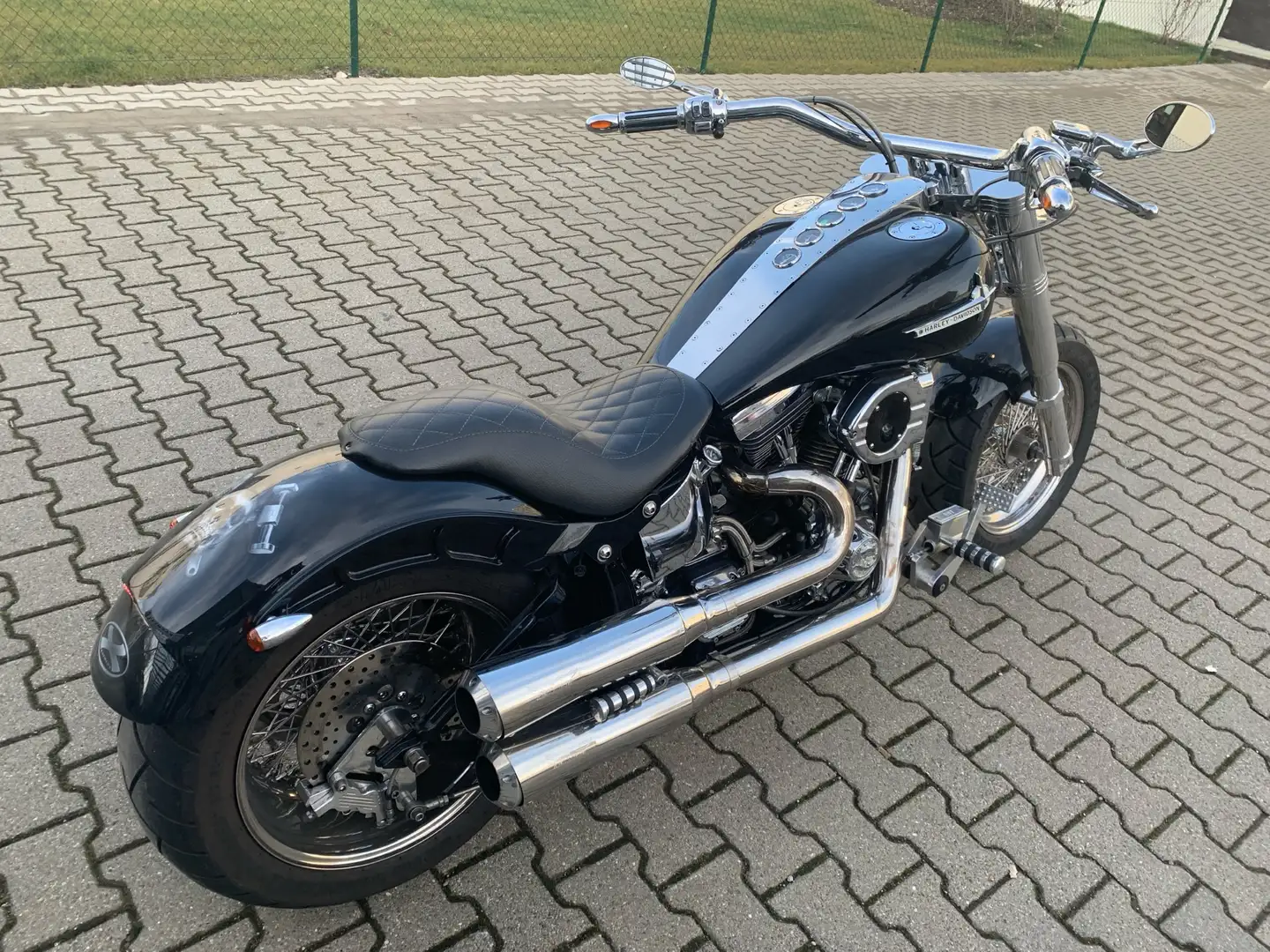 Harley-Davidson Custom Bike FXSTC Negru - 2