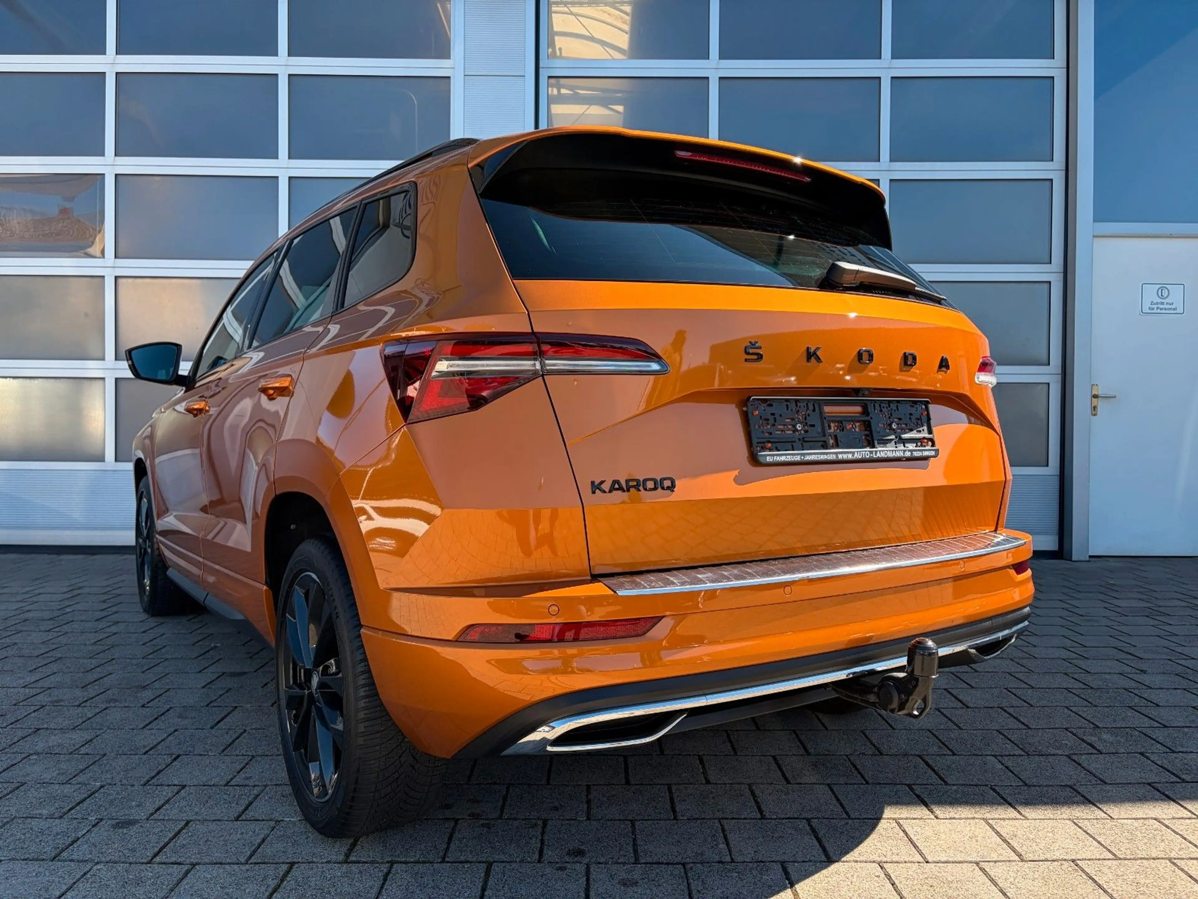 Skoda Karoq 1.5 TSI DSG Sportline 1.HD DCC AHK STHZG. — photo 15