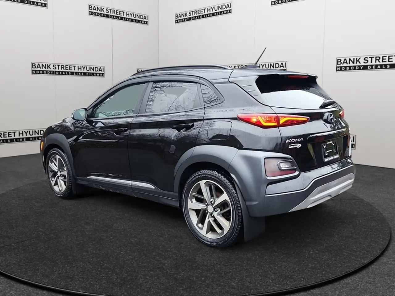 Hyundai KONA снимка Hyundai KONA