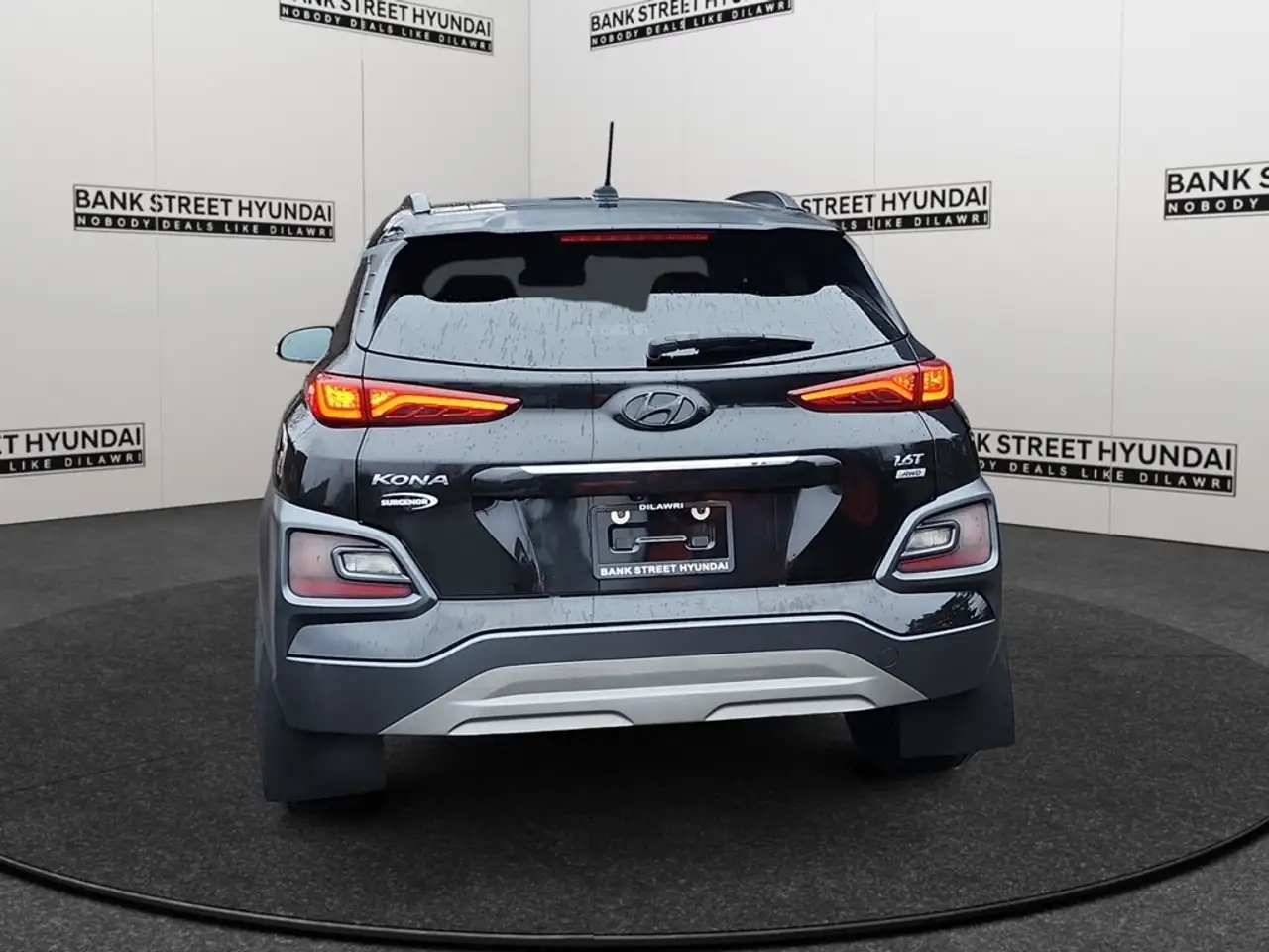 Hyundai KONA снимка Hyundai KONA