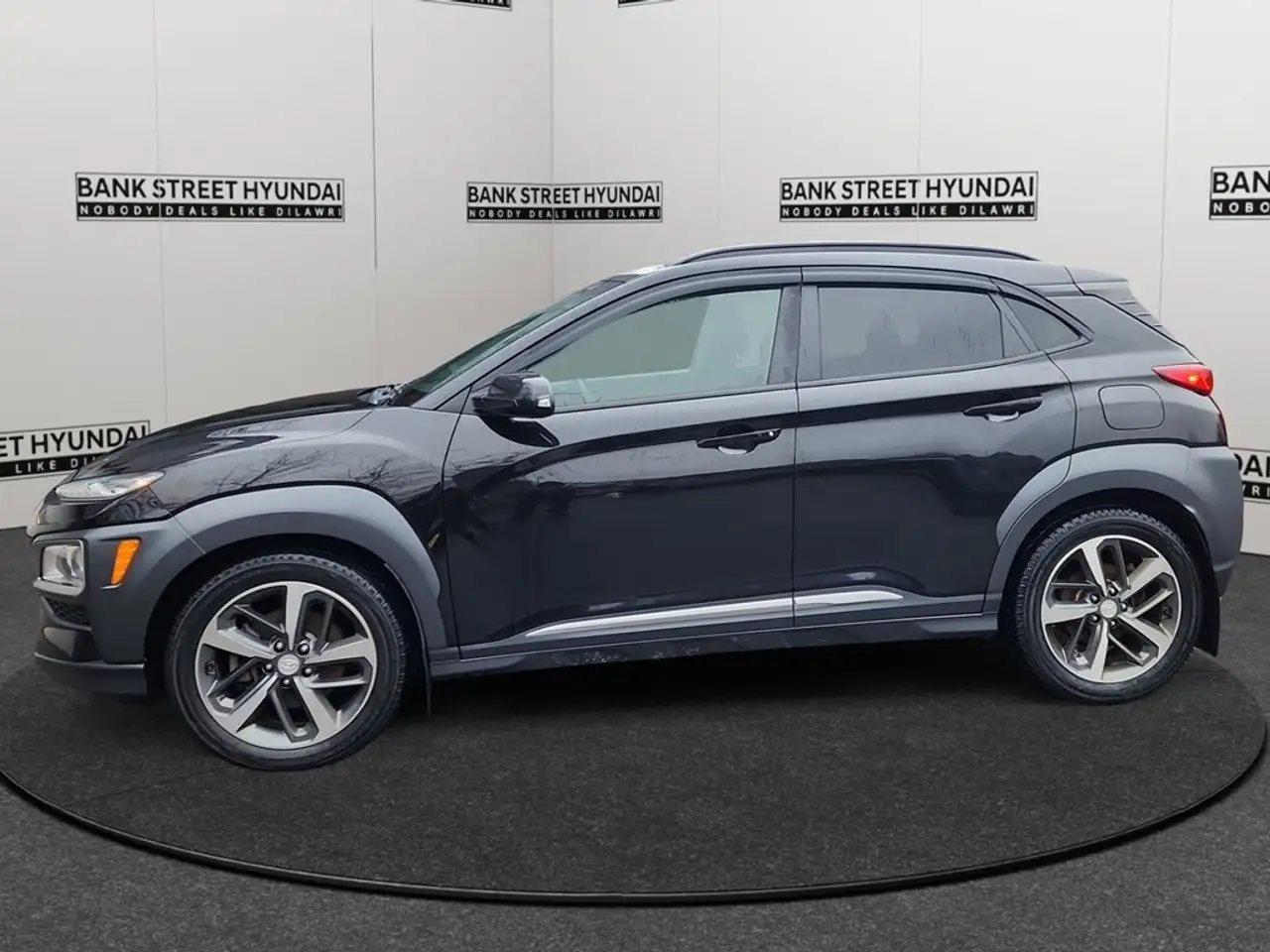 Hyundai KONA снимка Hyundai KONA