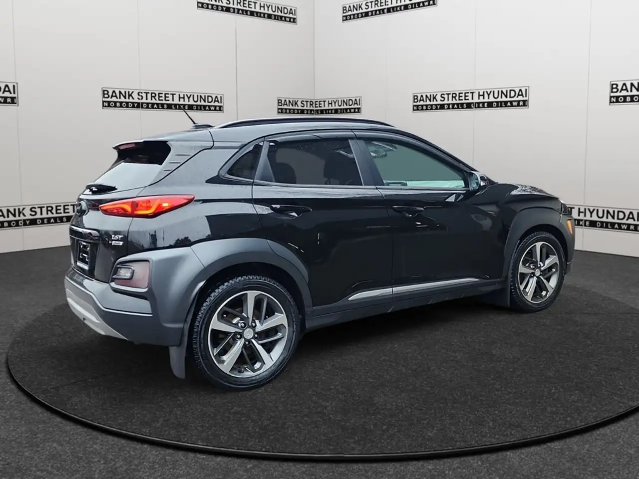 Hyundai KONA снимка Hyundai KONA