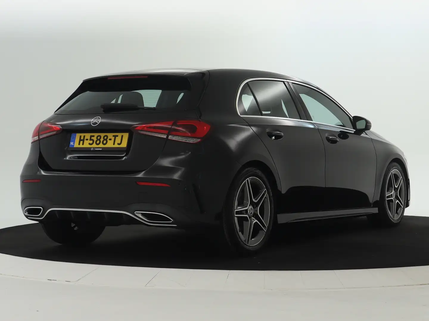Mercedes-Benz A 160 Advantage | Parkeerpakket met camera | LED verlich Noir - 2
