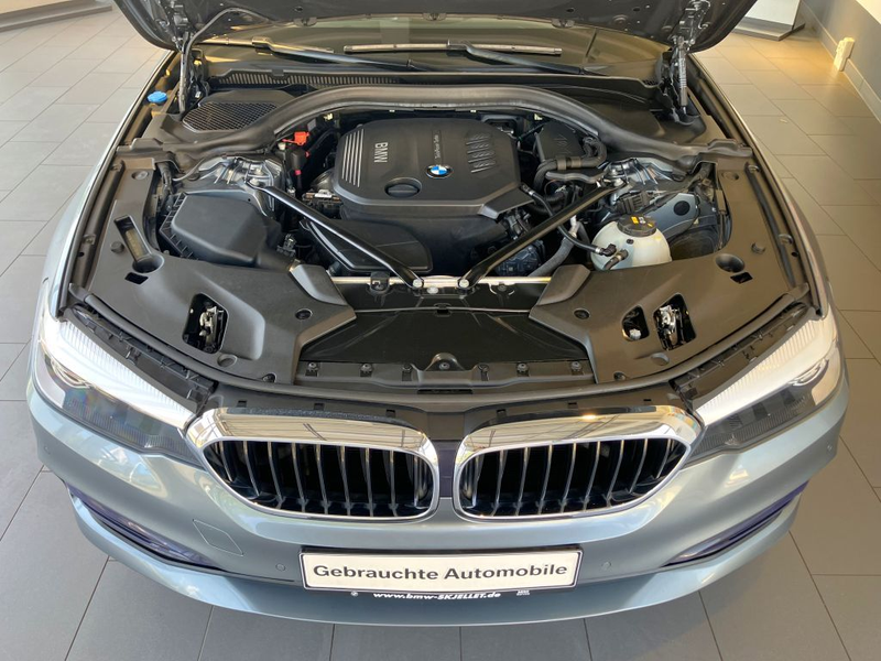 BMW 525 d Tour SportLine PANO+ACC+KAM+AHK+HIFI+AL+MEM — photo 12