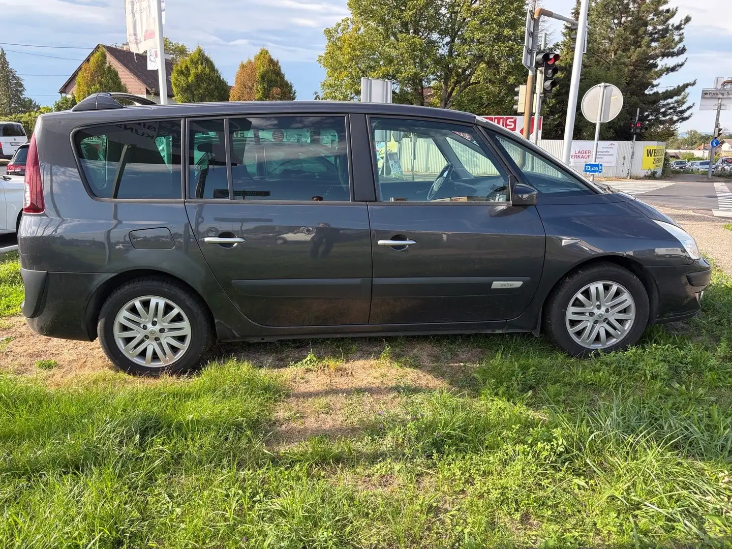 Renault Grand Espace Initiale 2,0 dCi- 7 Sitzer Schwarz - 2