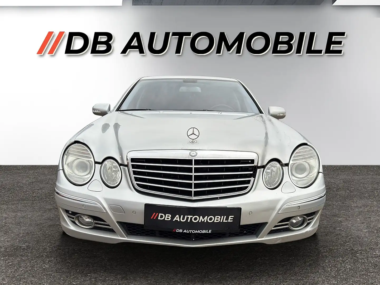 Mercedes-Benz E 220 Classic CDI Gris - 2