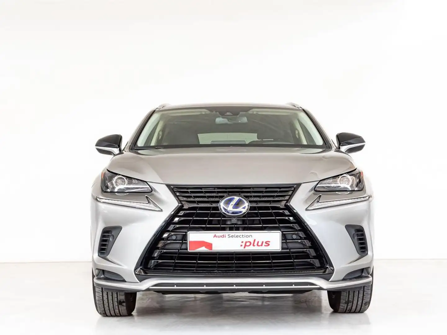 Lexus NX 300 300h Premium 2WD Argent - 2