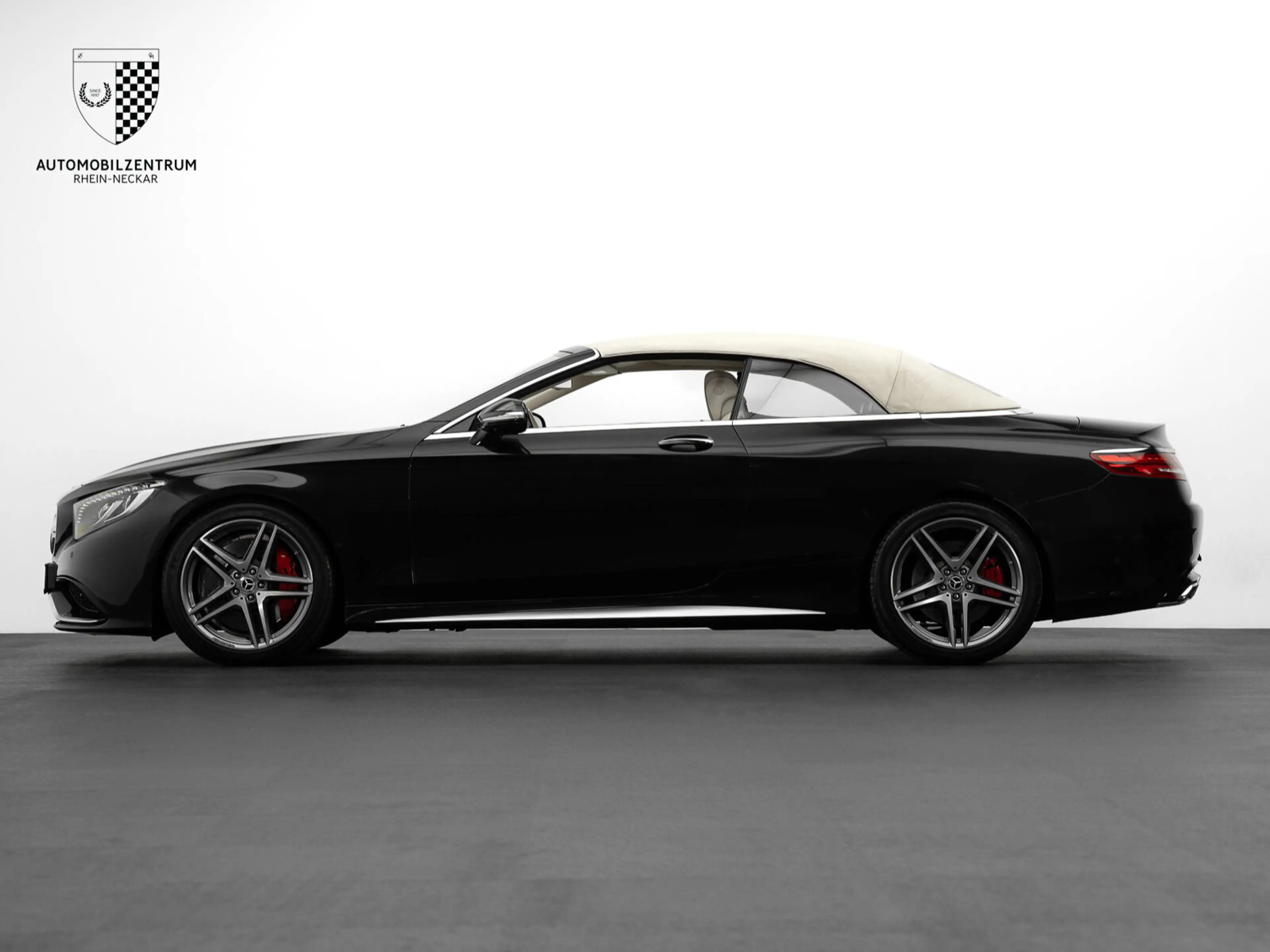 Mercedes-Benz S 63 AMG S 63 AMG 4Matic Cabriolet Exklusiv/Burmester — photo 4