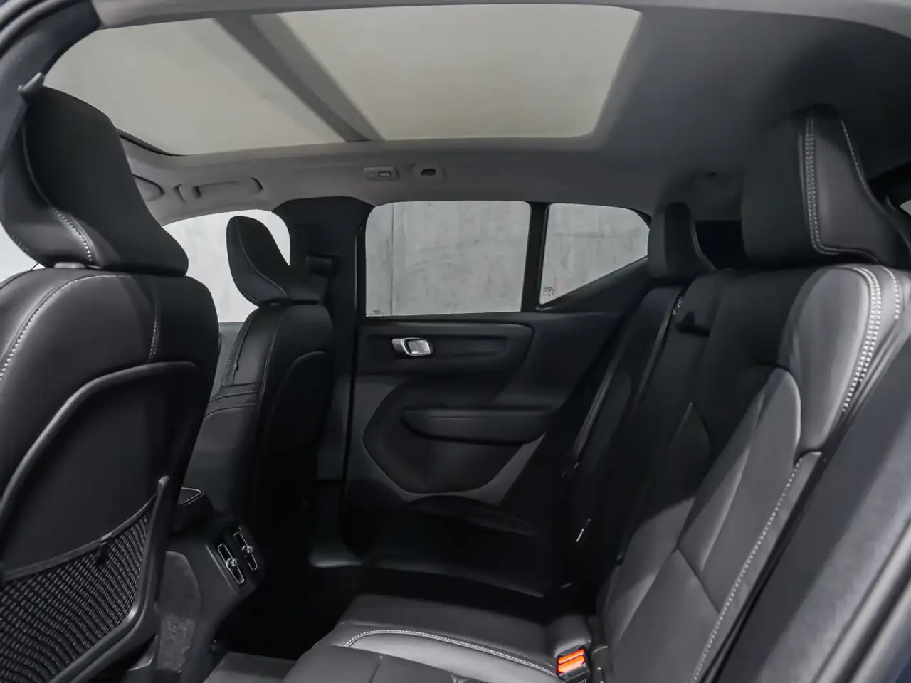 Volvo XC40 снимка Volvo XC40