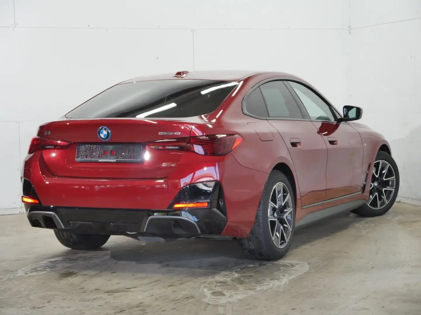 BMW i4 eDrive40 M Sport //Adapt.LED DrivingAssistant HUD Rot - 2