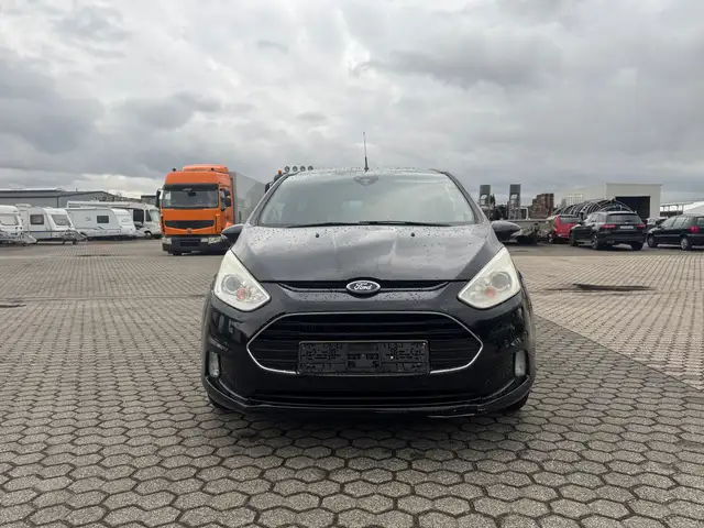 Ford B-Max Titanium