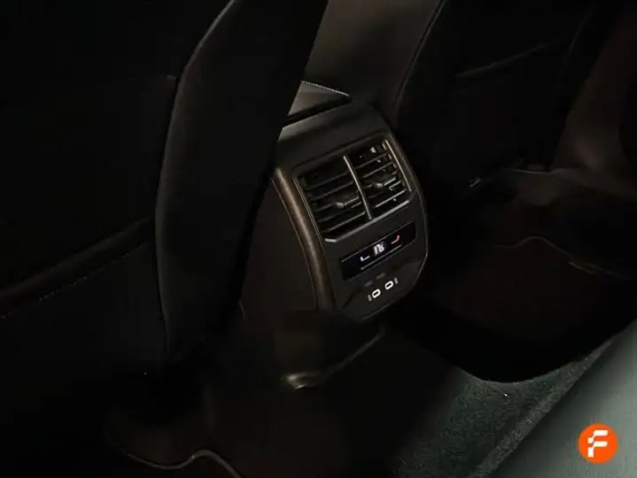 Cupra Formentor 1.5 TSI 2022, foto 20