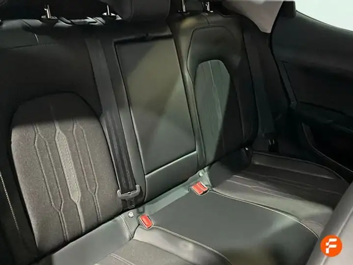 Cupra Formentor 1.5 TSI 2022, foto 19