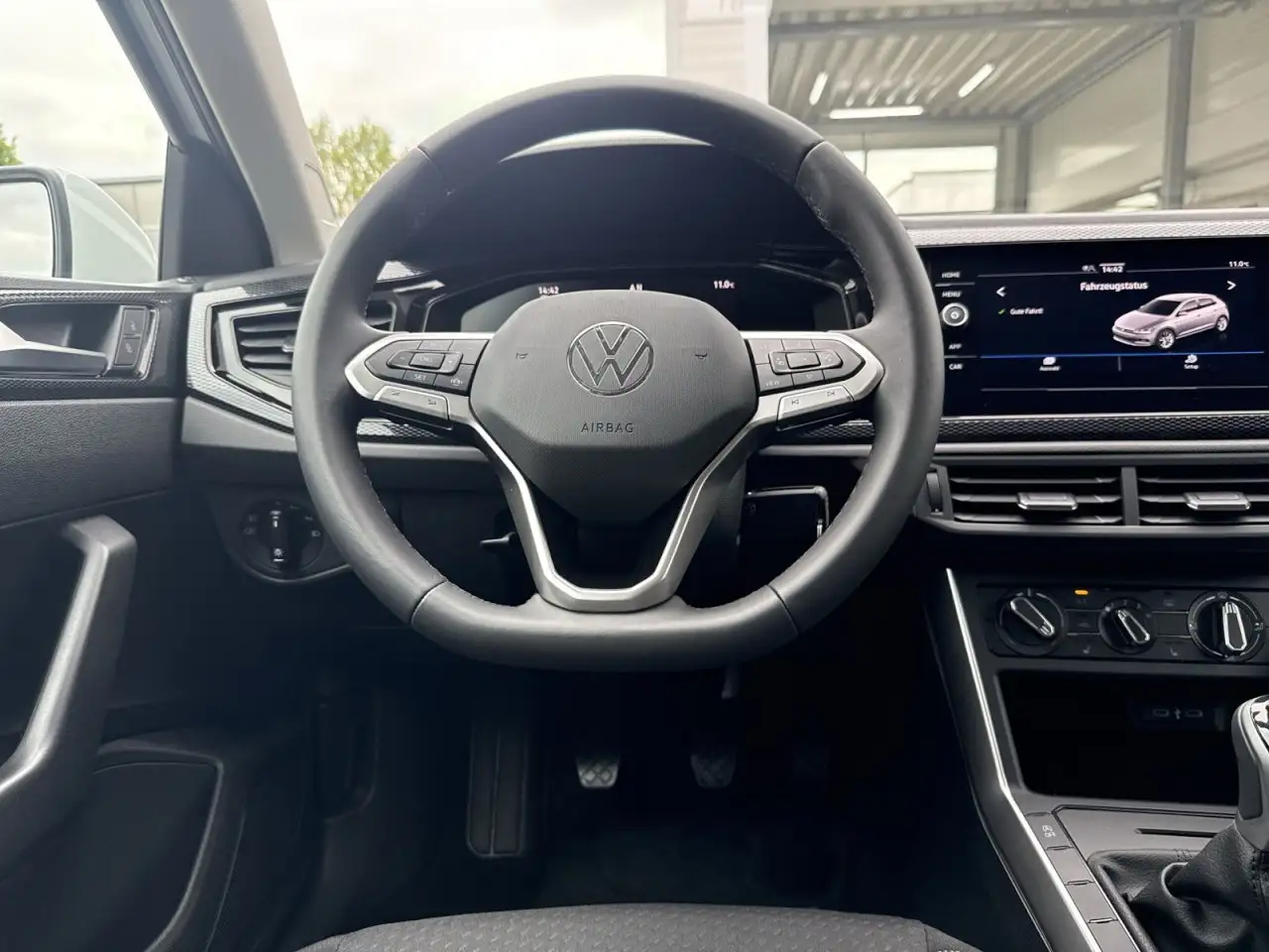 Volkswagen Polo Life 1.0 TSI LM KAM SHZ PDC APP Klima 8