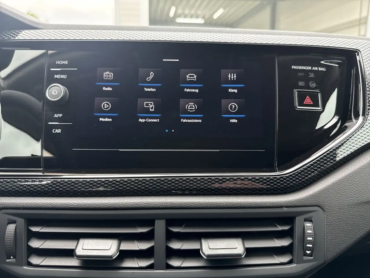Volkswagen Polo Life 1.0 TSI LM KAM SHZ PDC APP Klima 11