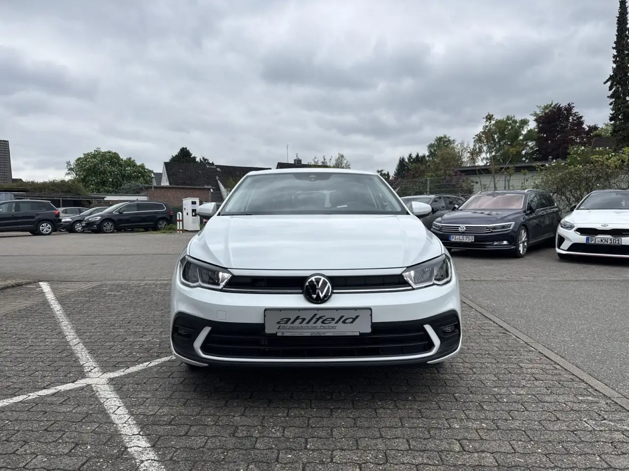 Volkswagen Polo Life 1.0 TSI LM KAM SHZ PDC APP Klima 15