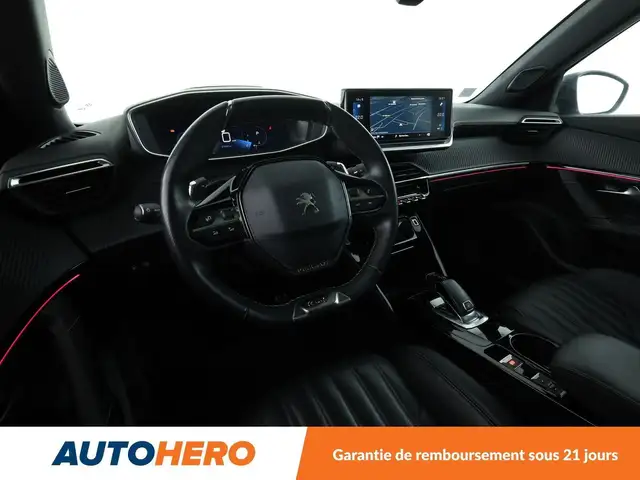 Peugeot 2008 view 11