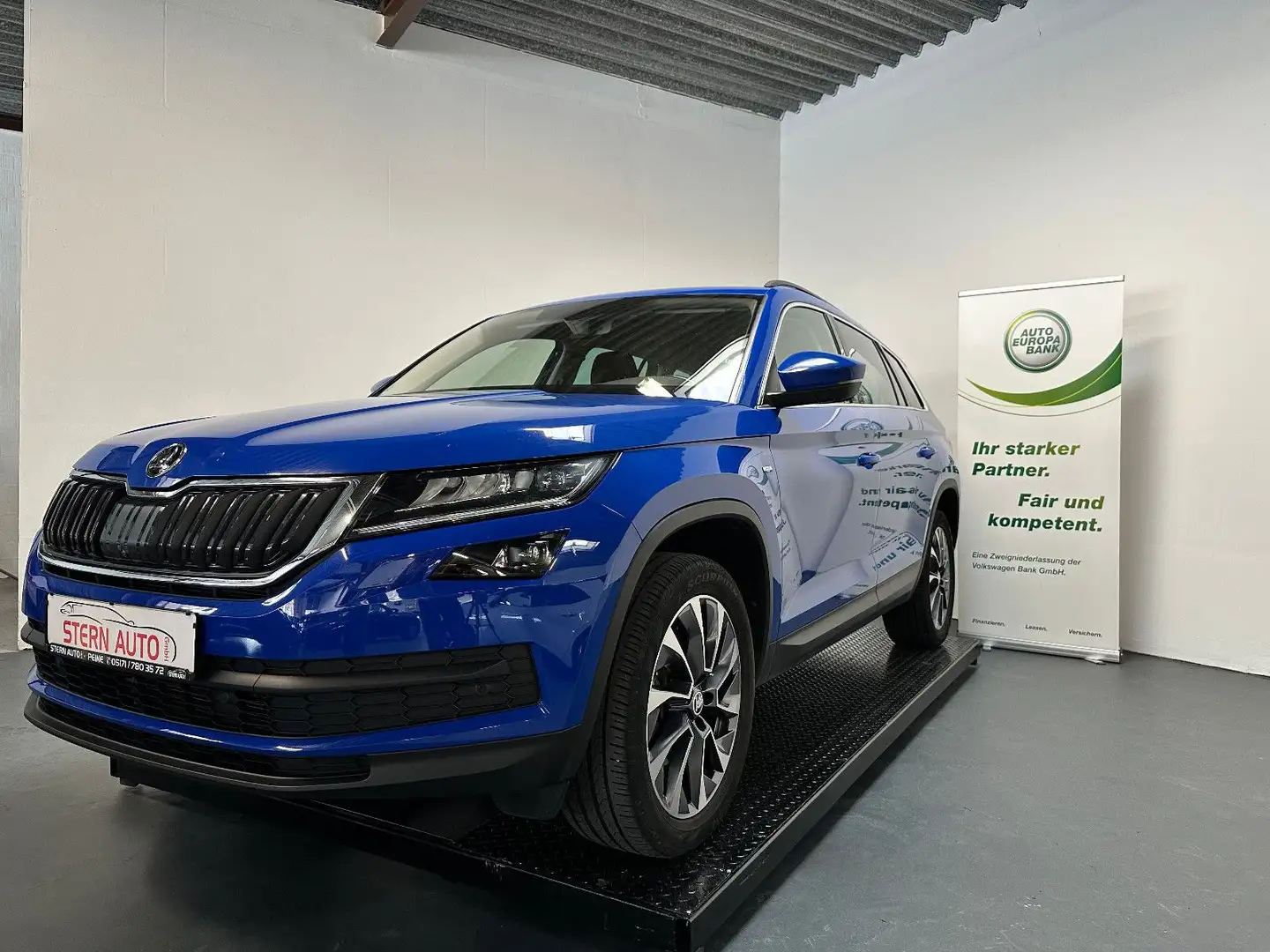 Skoda Kodiaq DSG DRIVE 125 7 Sitzer  KESSY,VIRTUAL,AHK Blue - 1