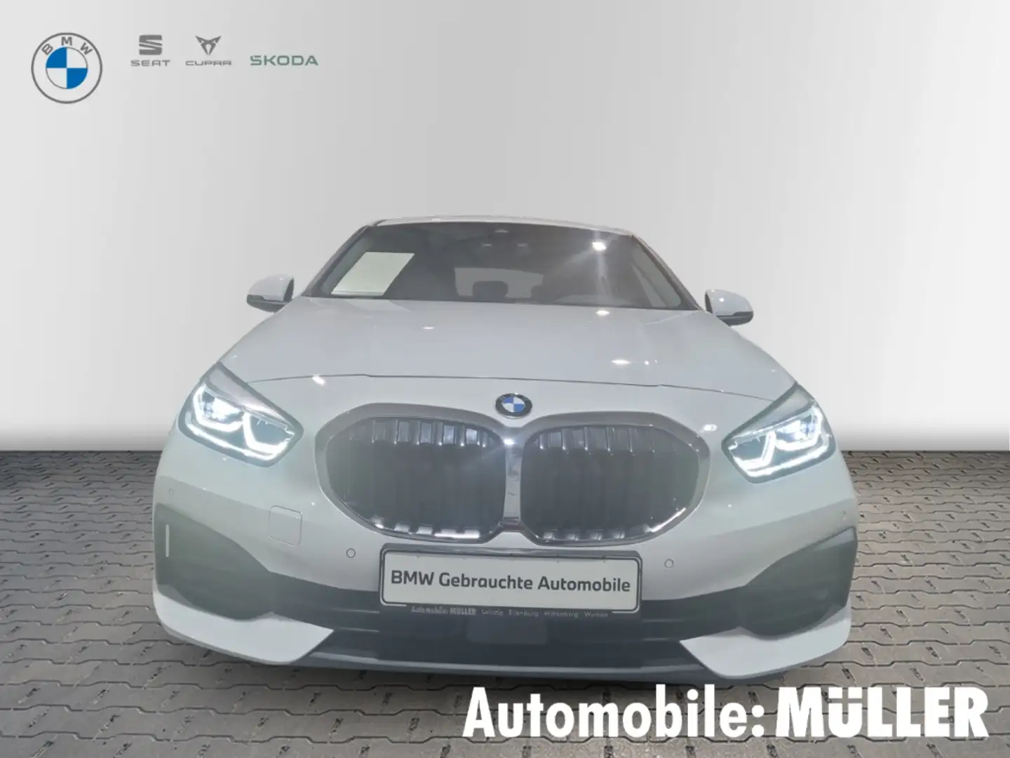 BMW 118 i Limousine Navi Digitales Cockpit LED Sperrdiff. Weiß - 2