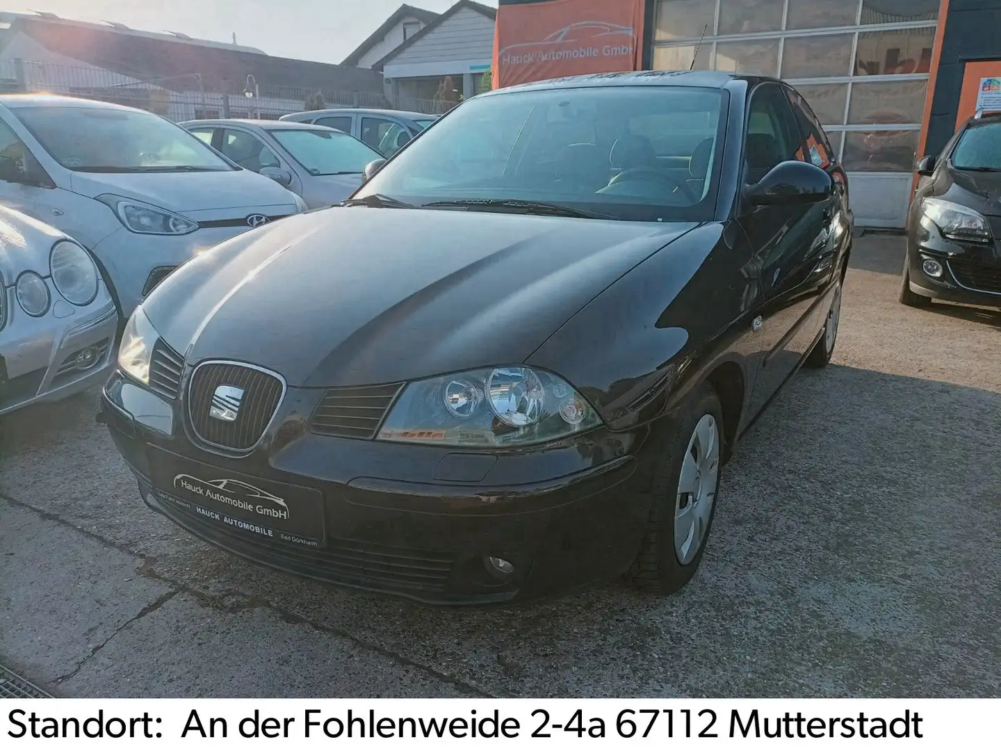 SEAT Ibiza Signo/SHZ/Bluetooth/Klimaautomatik/93TKM Schwarz - 1