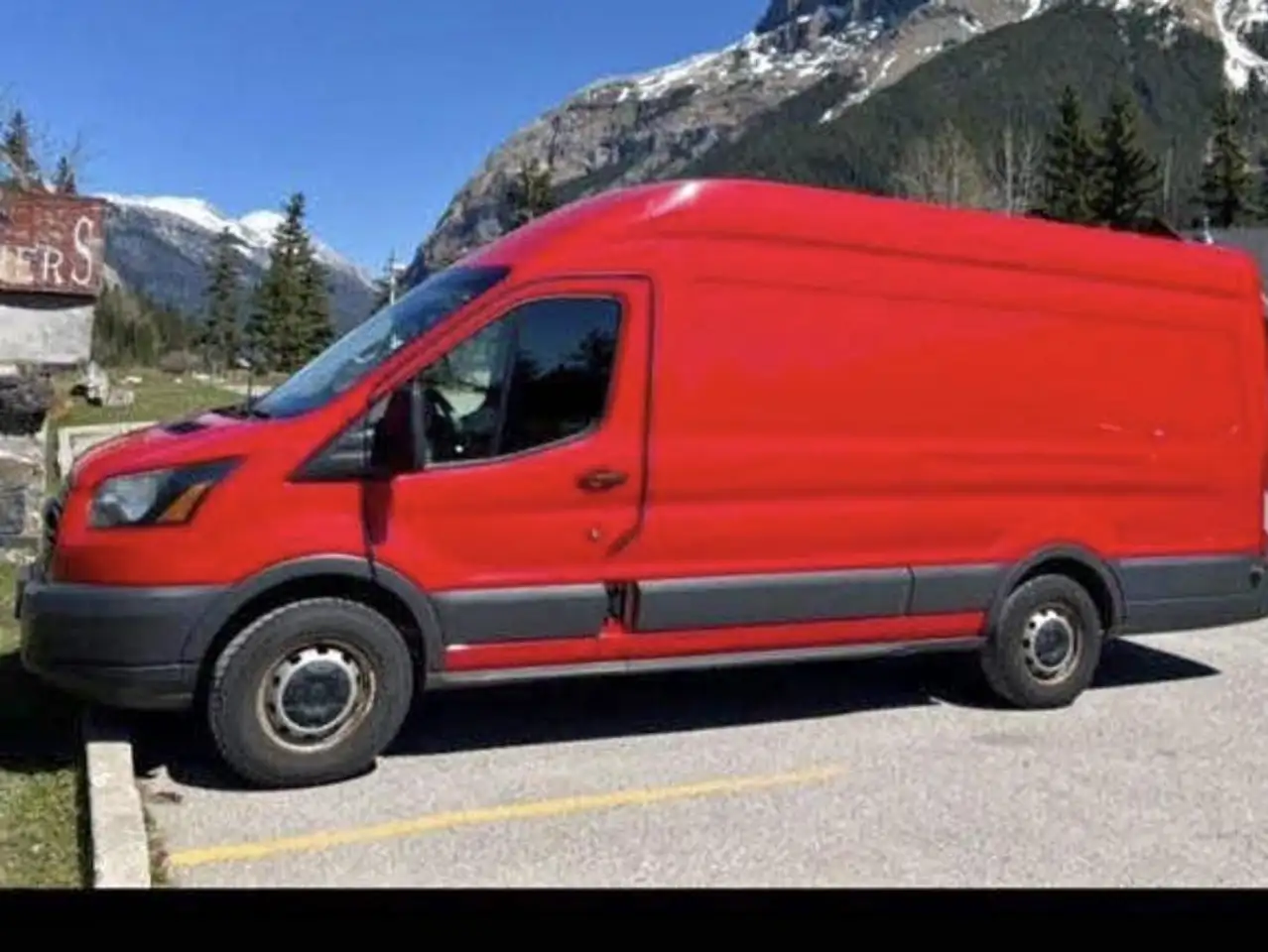 Ford Transit Cargo Van снимка Ford Transit Cargo Van