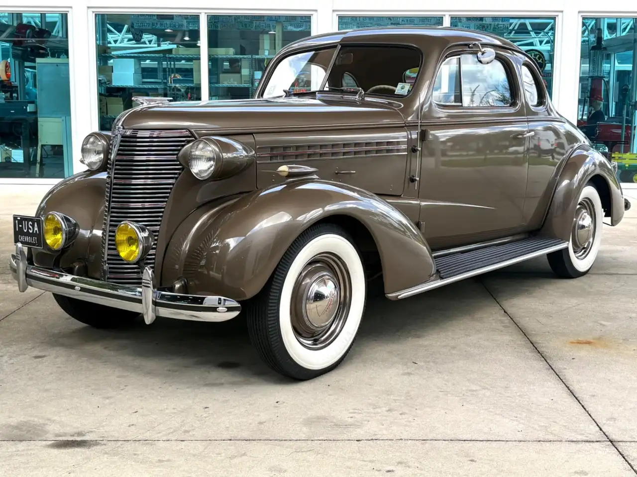 Chevrolet Business Coupe, foto 11