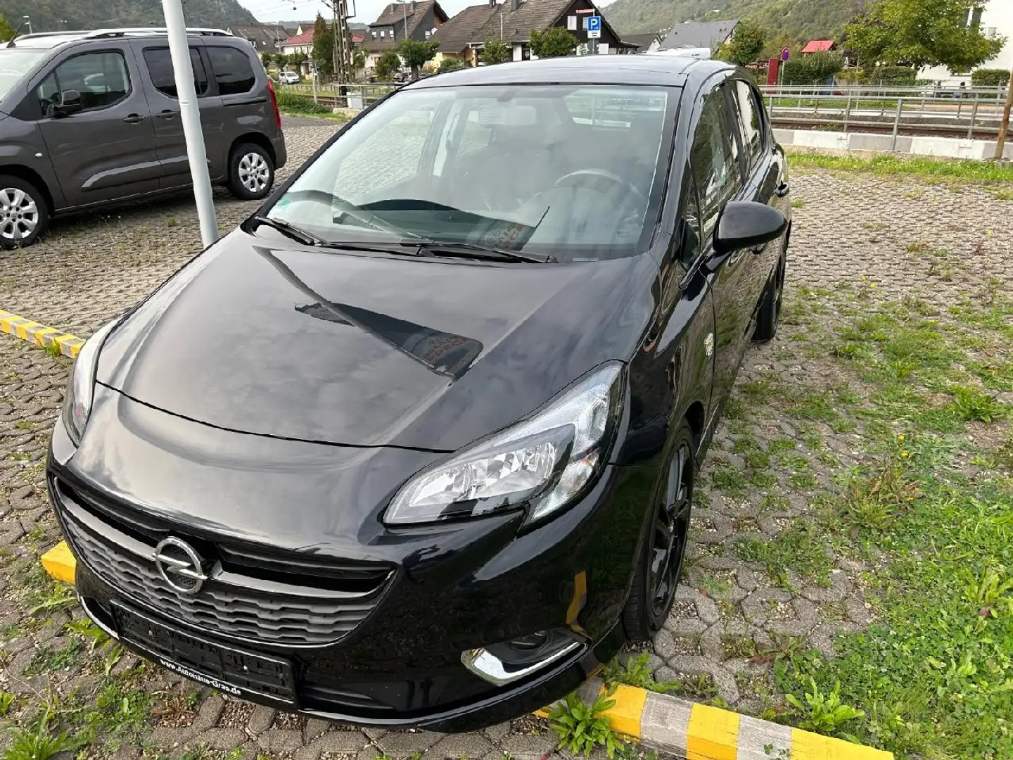 Opel Corsa Color Edition ecoFlex Schwarz - 1