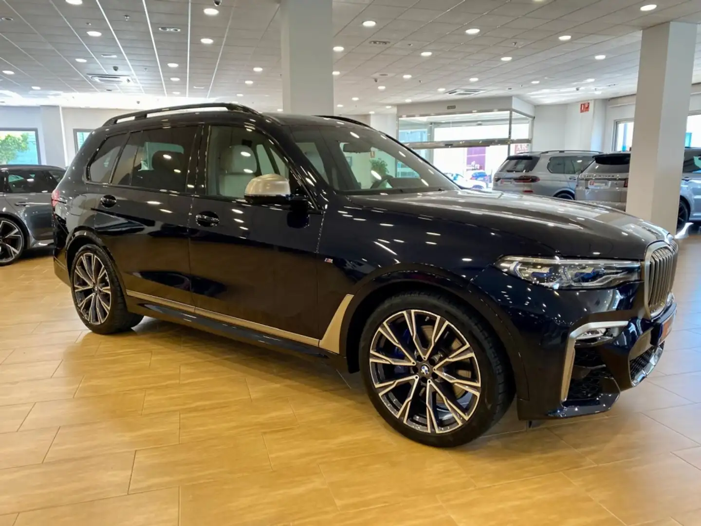 BMW X7 M50iA Albastru - 2