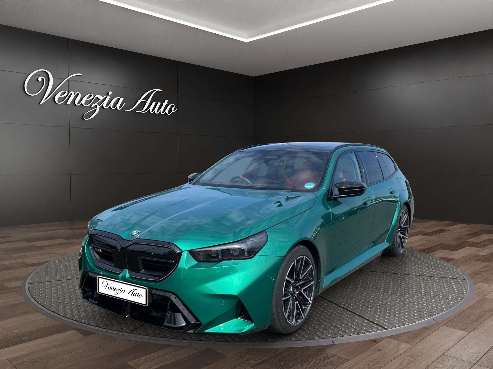 2025 BMW M5