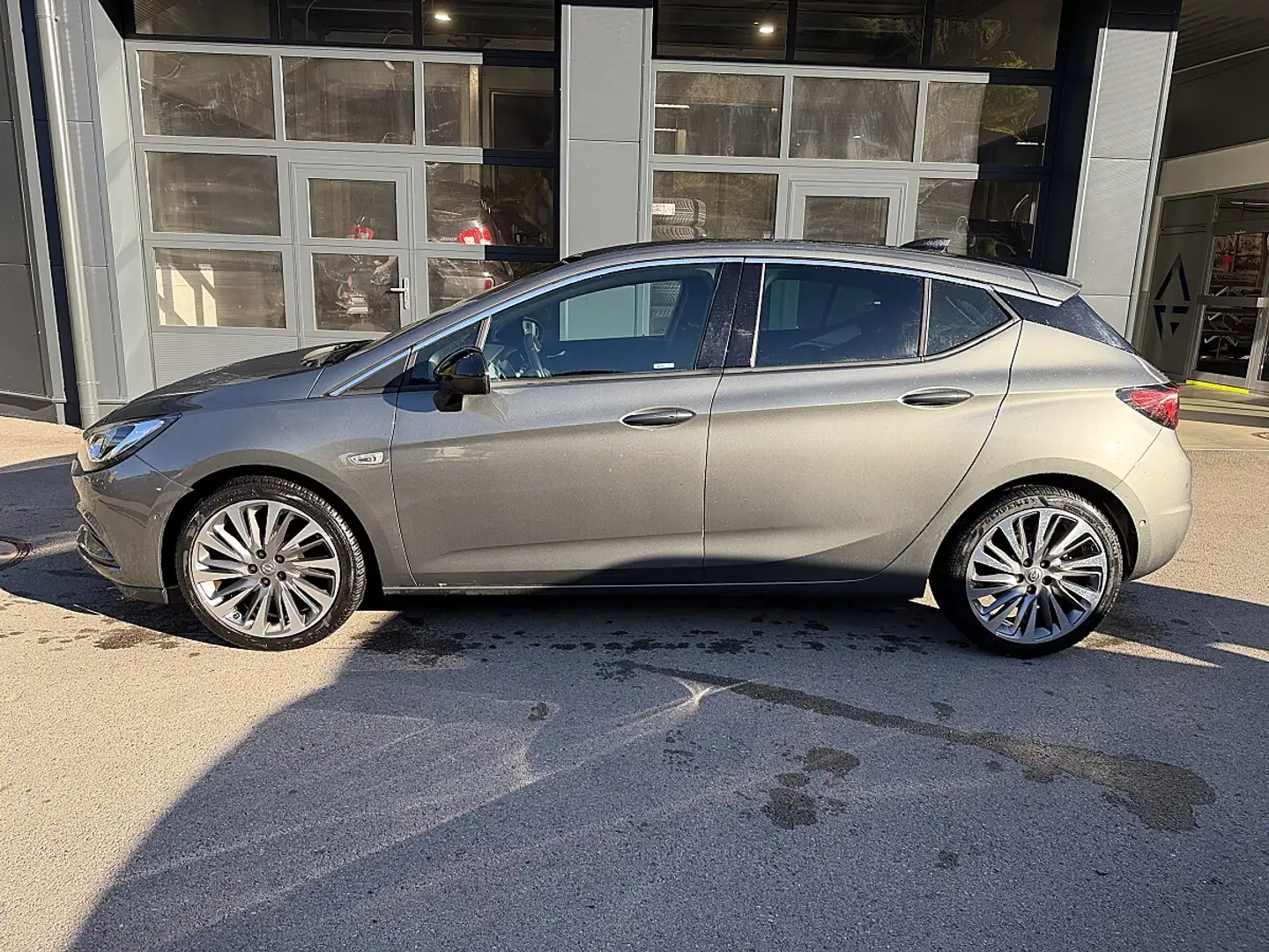 Opel Astra K 1.4 ECOTEC Innovation ecoFlex Start/Stop Grau - 2