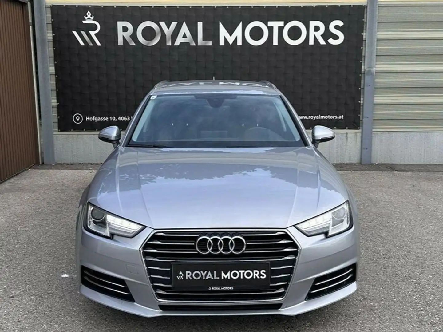Audi A4 Avant 2,0 TDI S-tronic Grau - 2