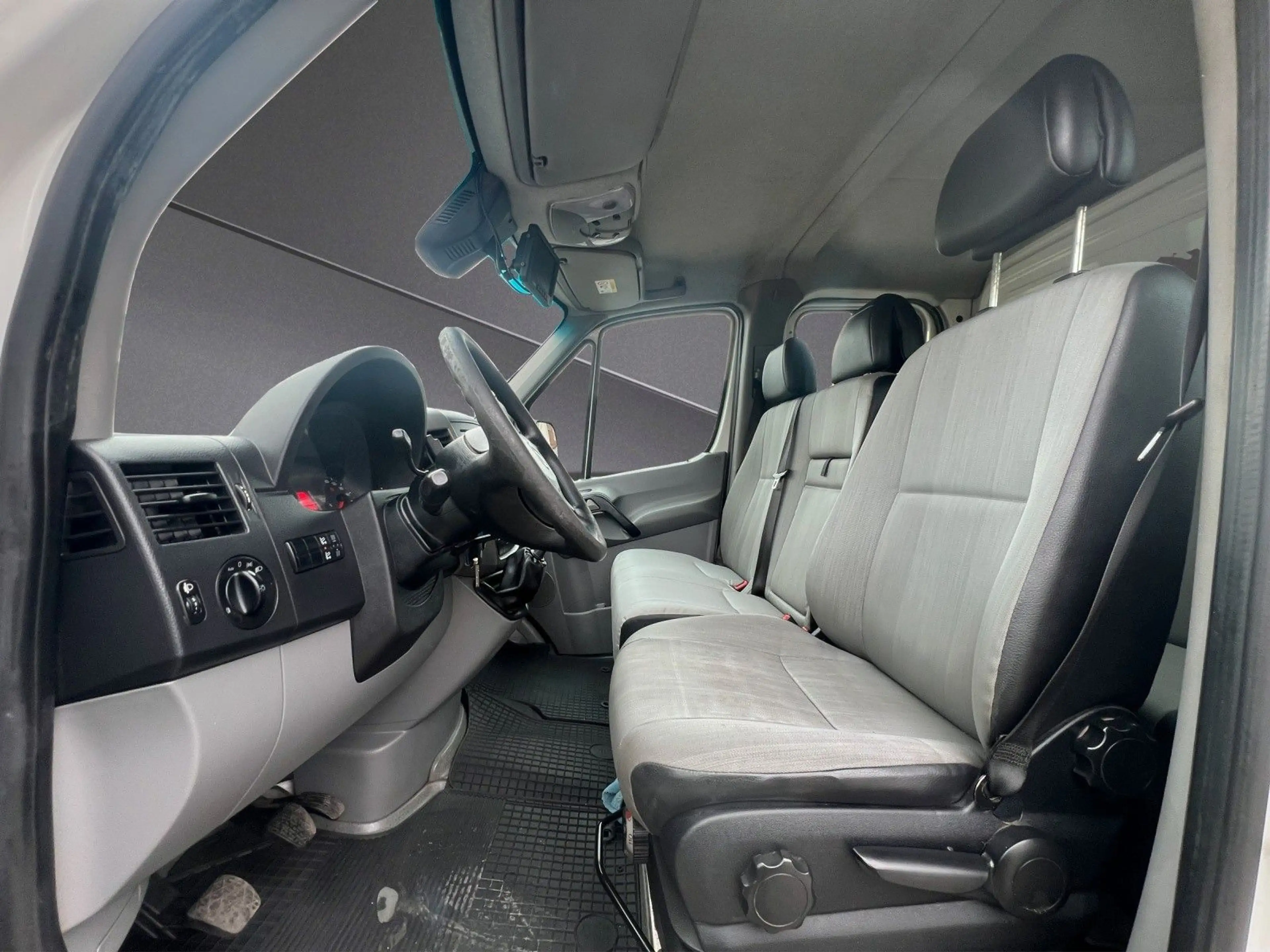 Volkswagen Crafter 50*KIPPER*1-HAND*KAMERA*KLIMA*7-SITZE* — photo 9