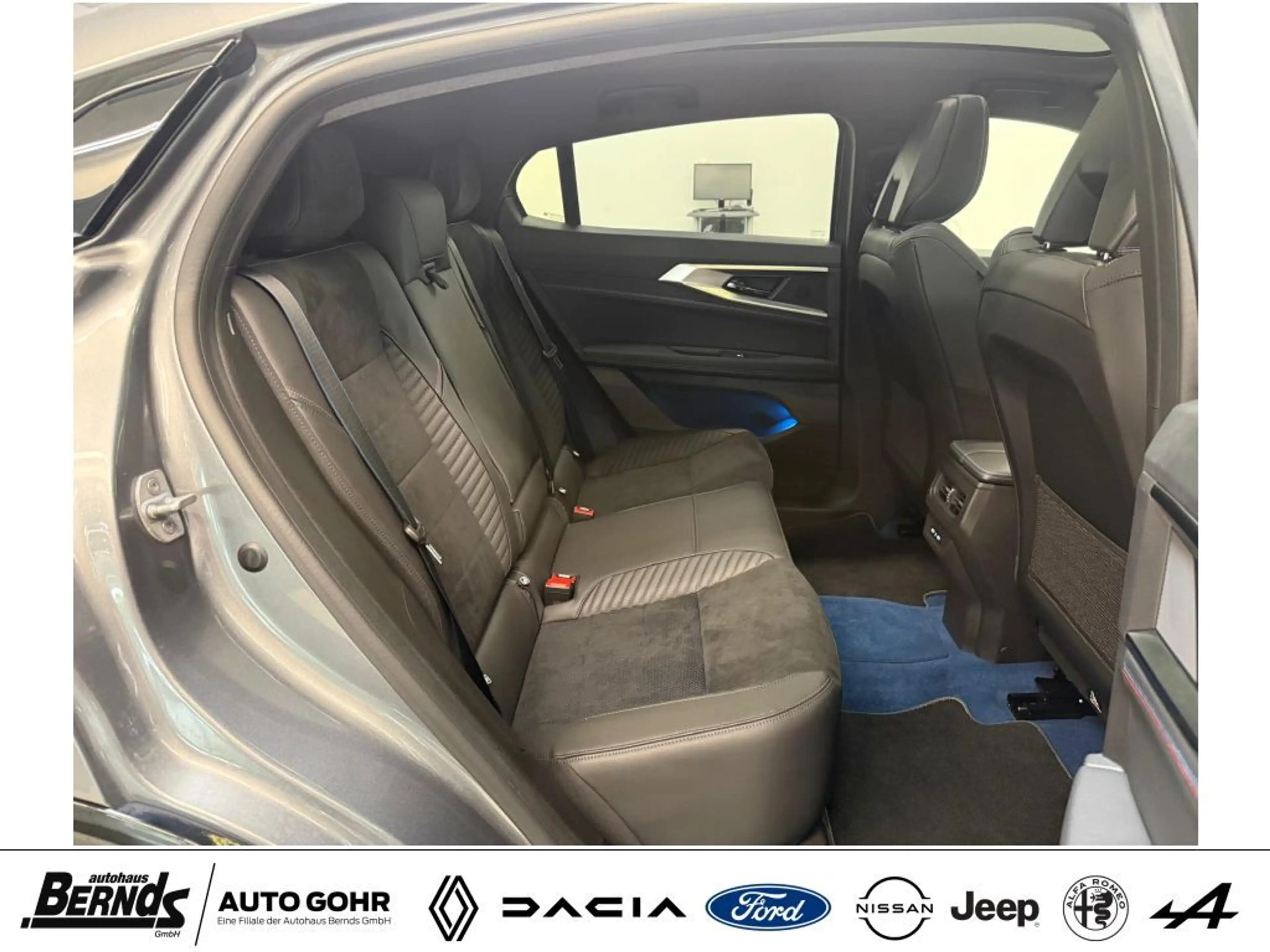 Renault Rafale E Hyper Hybrid 300 4x4 EA Matrix PANO H&K ACC LED — photo 4