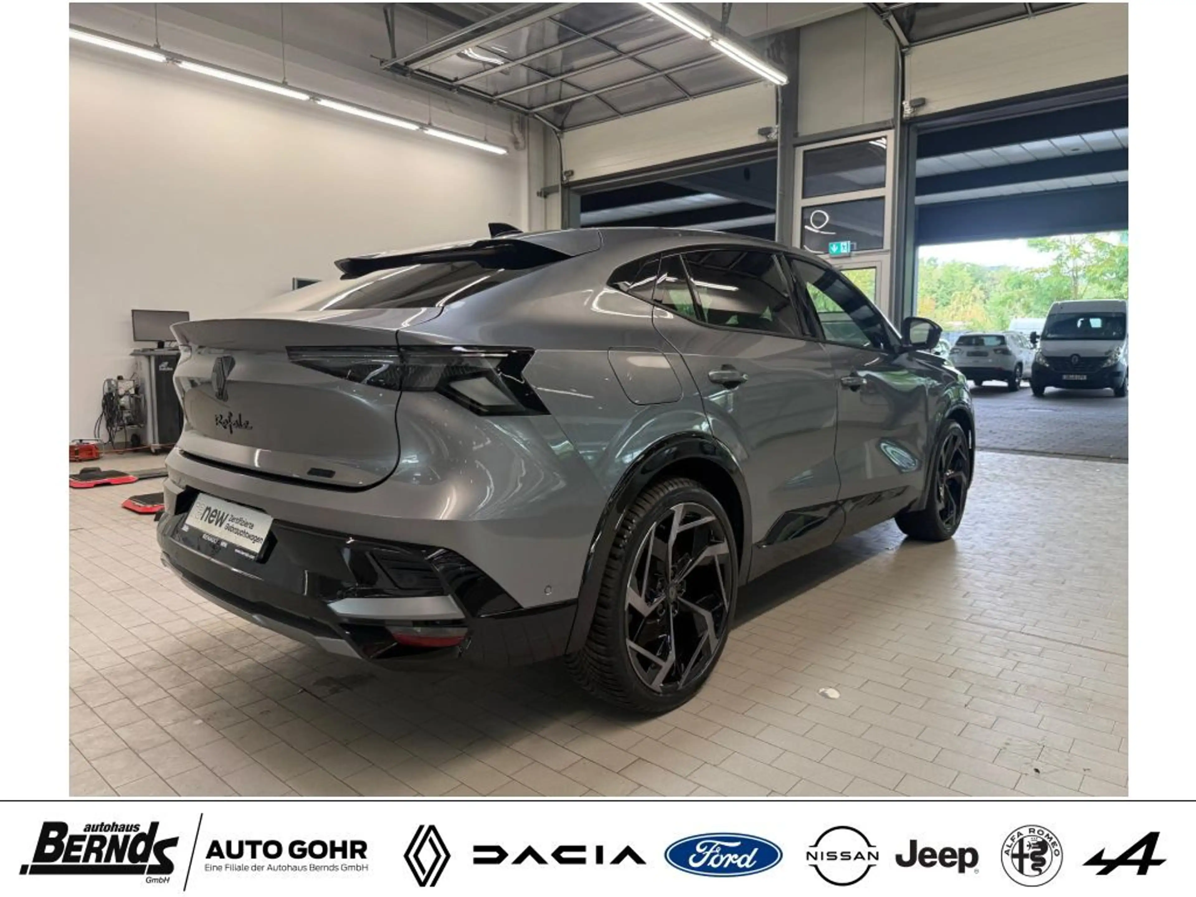 Renault Rafale E Hyper Hybrid 300 4x4 EA Matrix PANO H&K ACC LED — photo 5