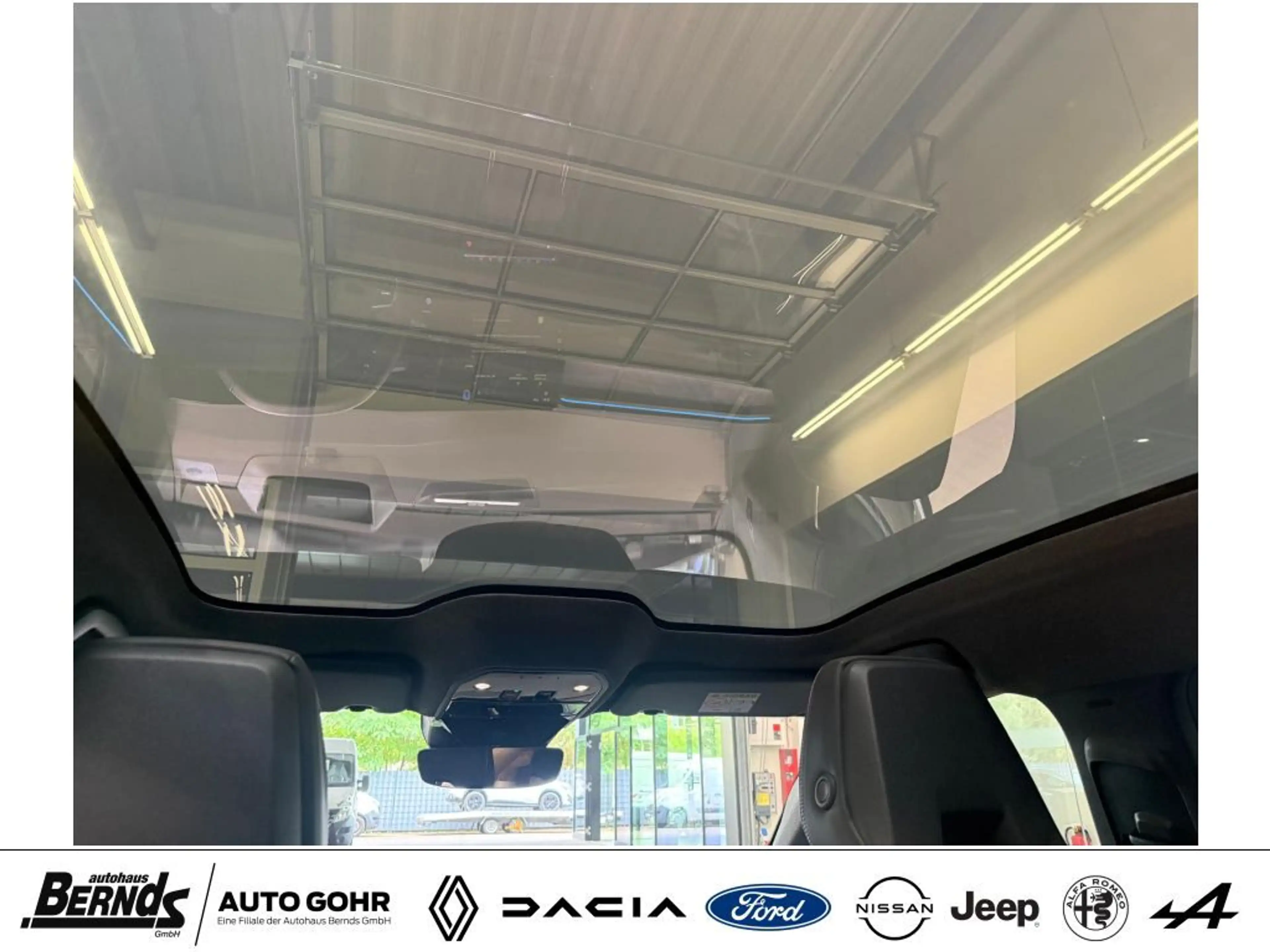Renault Rafale E Hyper Hybrid 300 4x4 EA Matrix PANO H&K ACC LED — photo 12