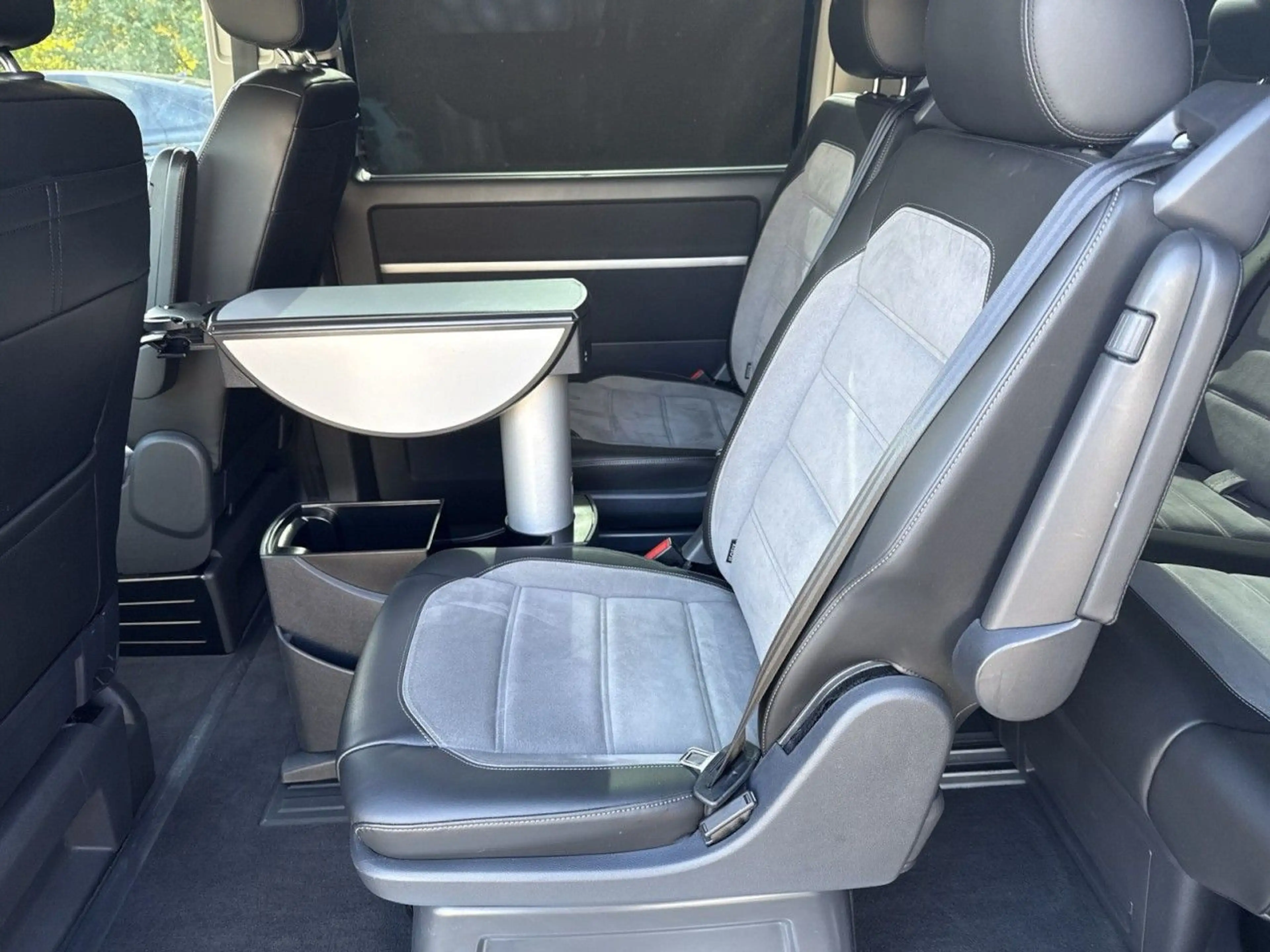 Volkswagen T6.1 Multivan Comfortline Cruise , 2.0 TDI DSG L — photo 16