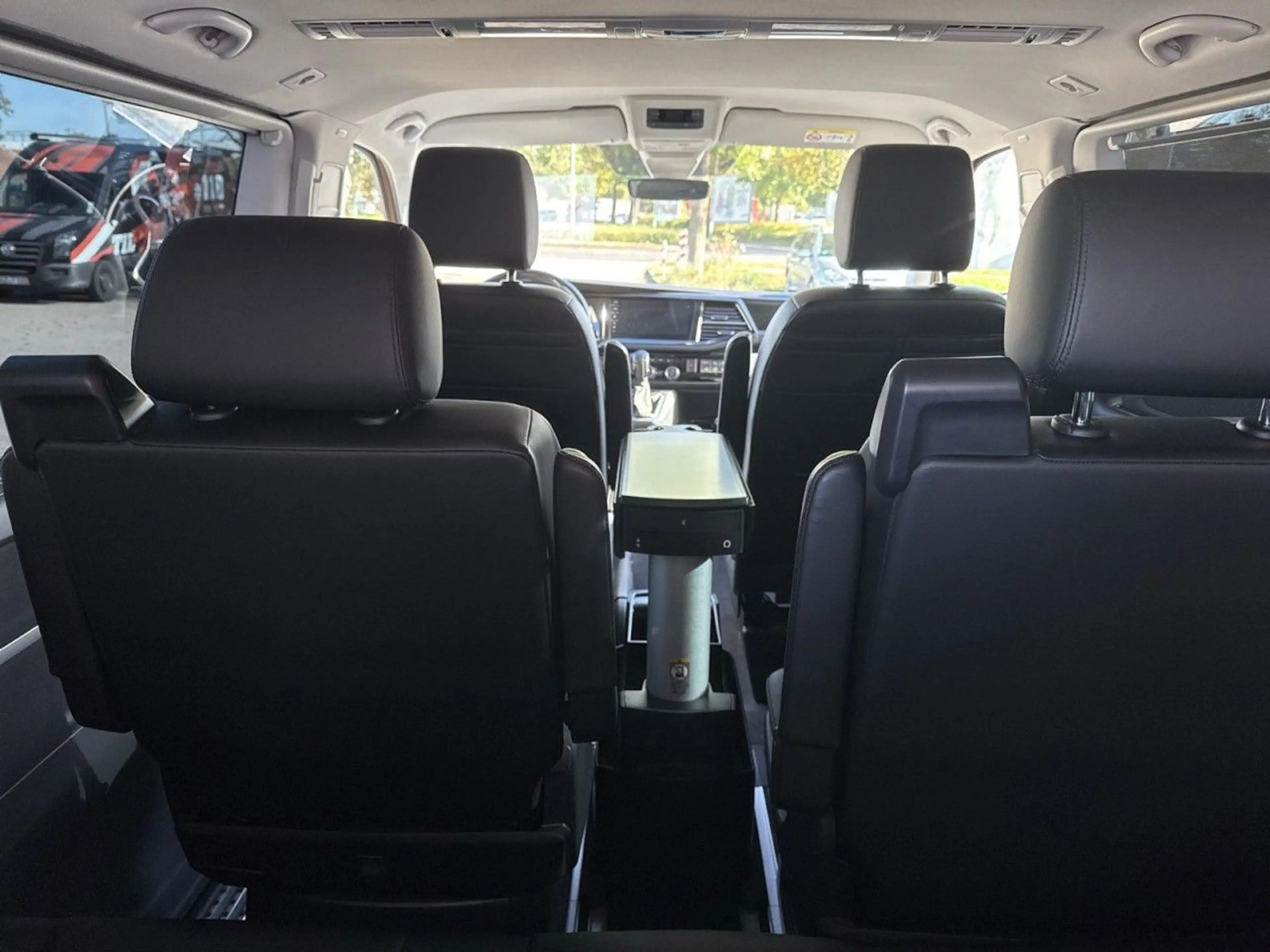 Volkswagen T6.1 Multivan Comfortline Cruise , 2.0 TDI DSG L — photo 14